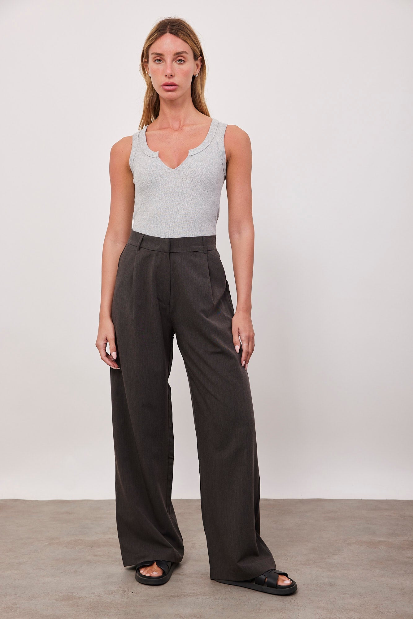 מכנסיים מחויטים מתרחבים - ITAY BRANDS