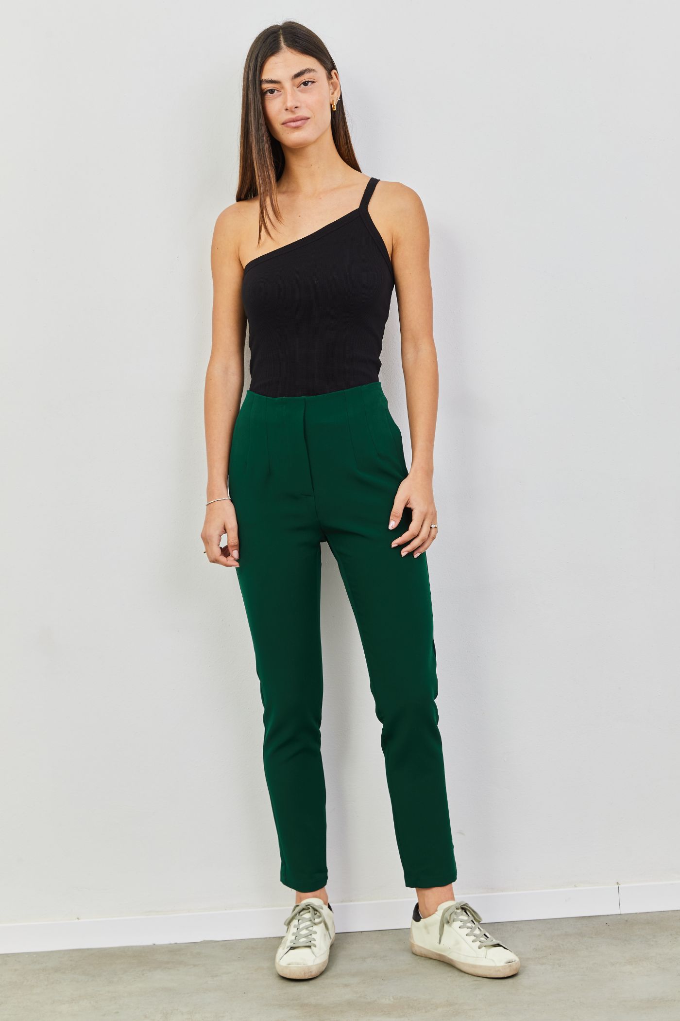 מכנסיים מחויטים בגזרה צמודה - ITAY BRANDS