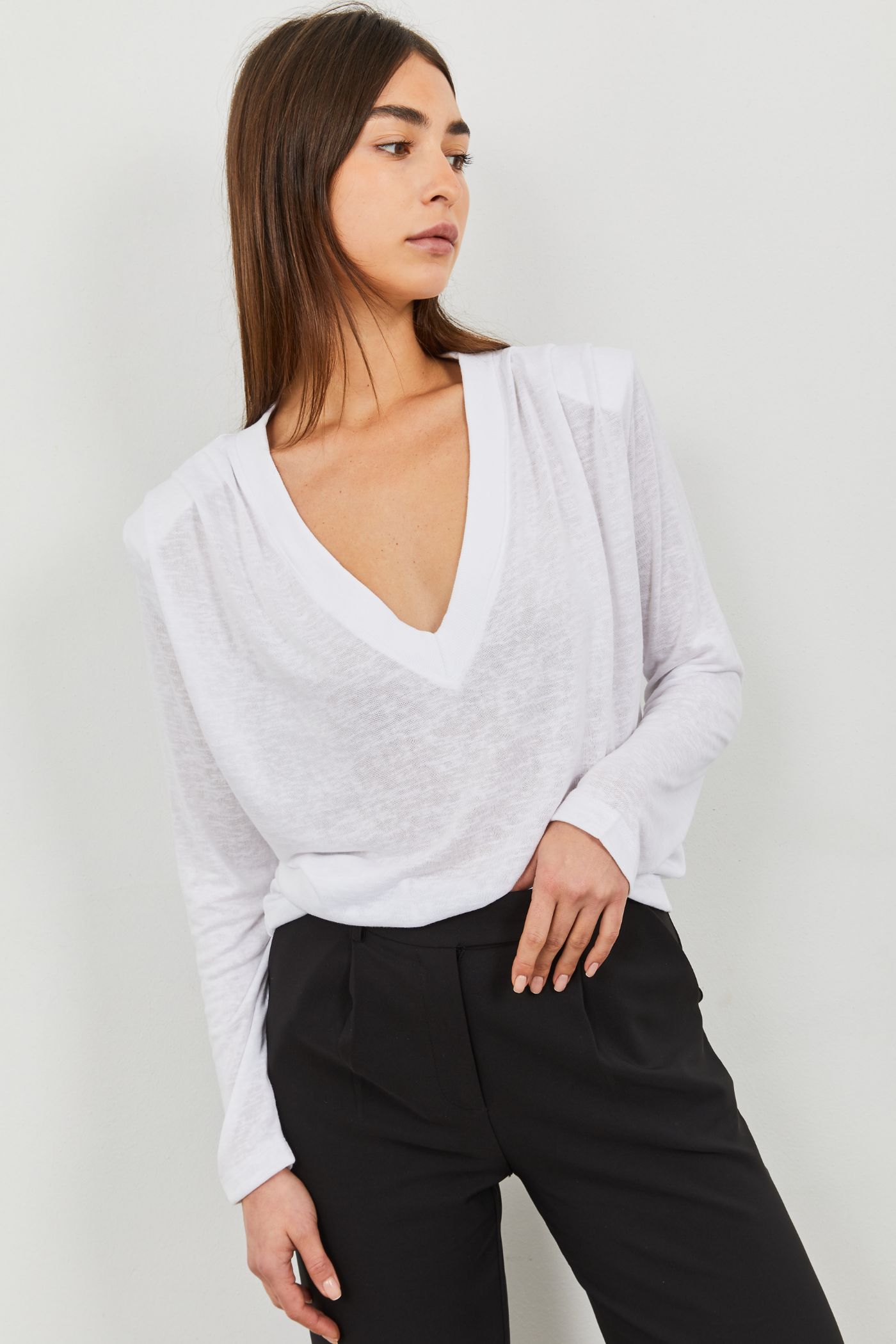 חולצת וי ארוכה כריות בכתפיים - ITAY BRANDS