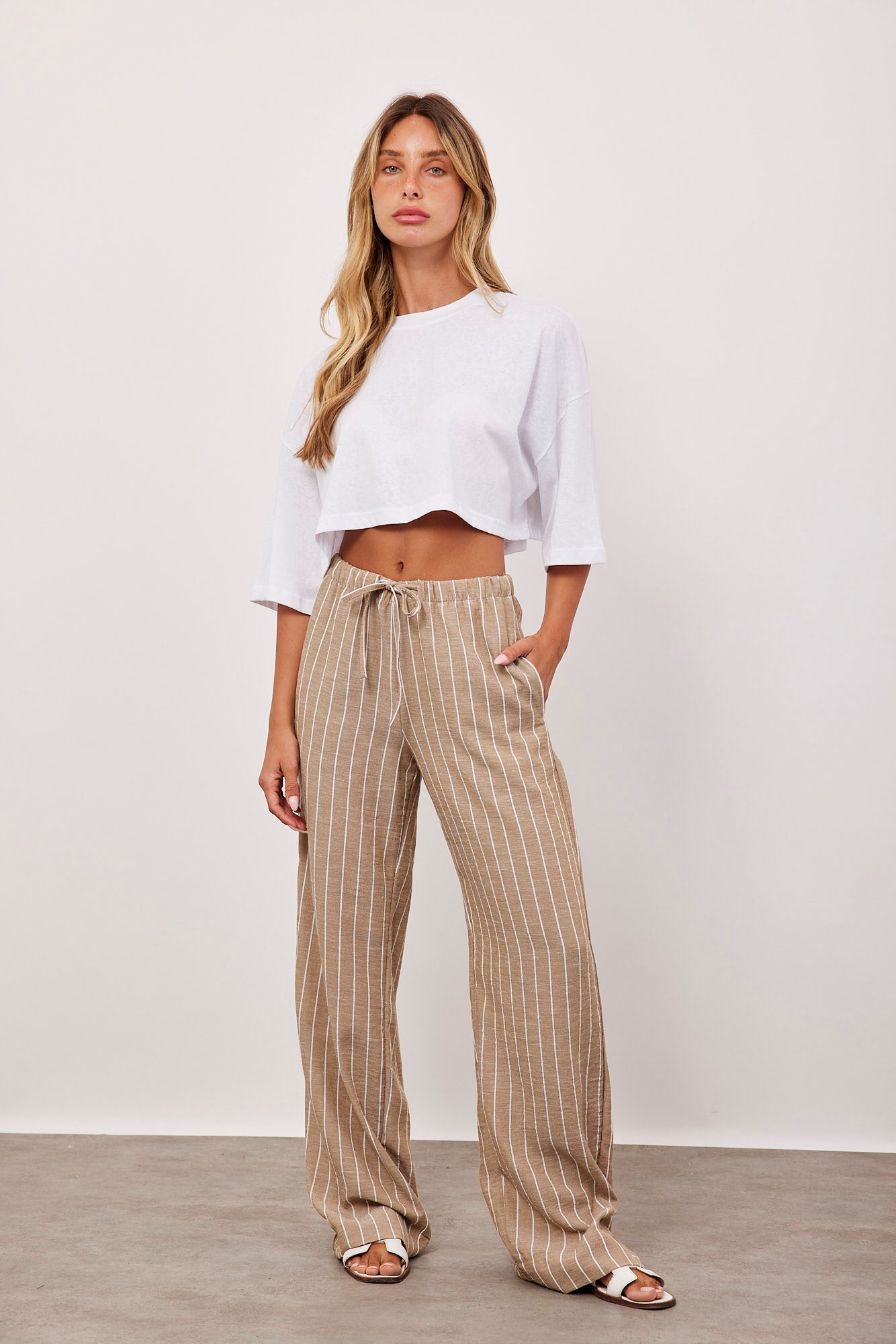 חולצת קרופ גזרת אוברסייז - ITAY BRANDS