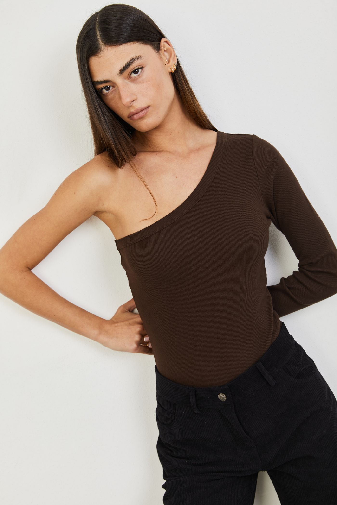 בגד גוף ריב וואן שולדר - ITAY BRANDS