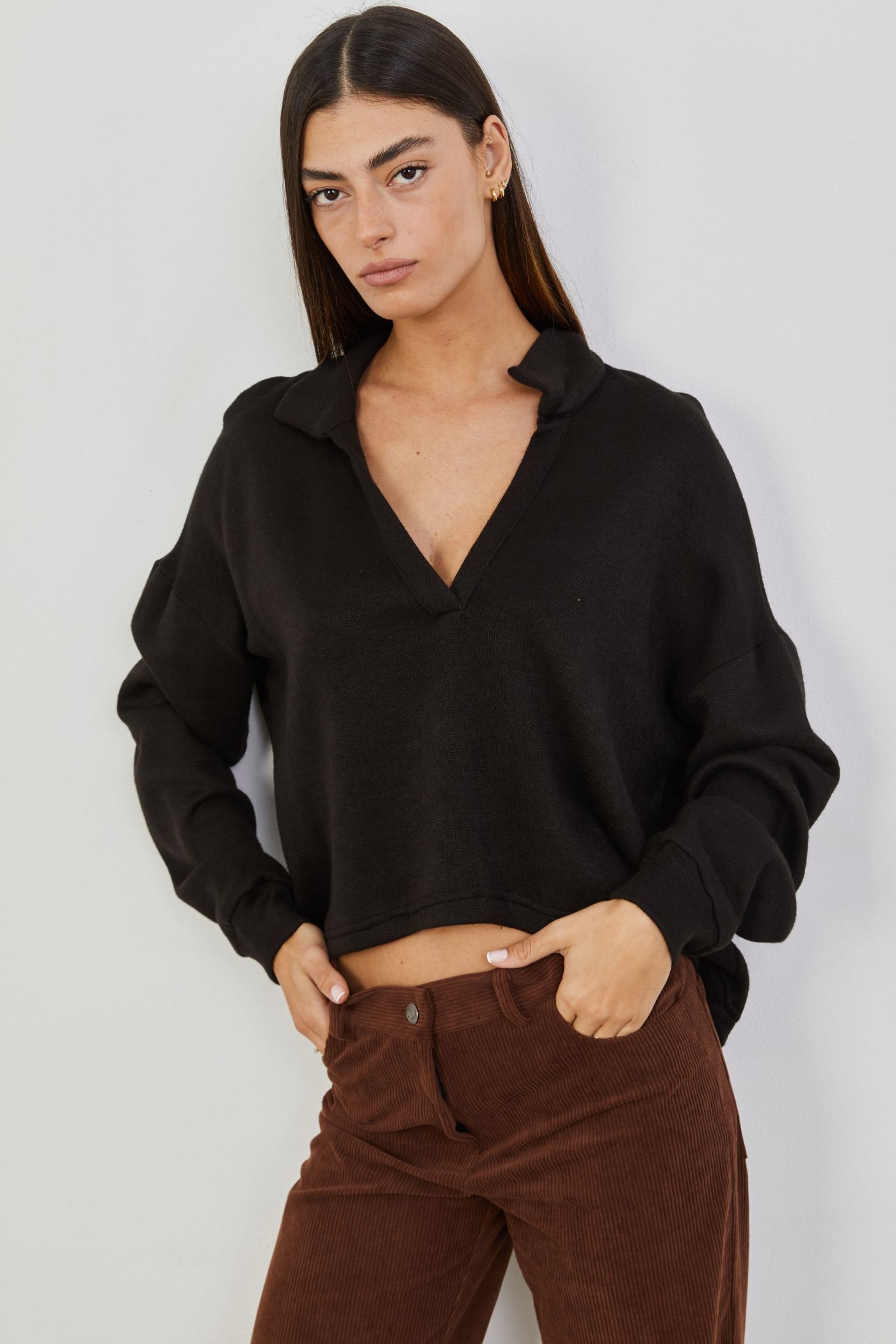 סריג קרופ בשילוב צווארון - ITAY BRANDS