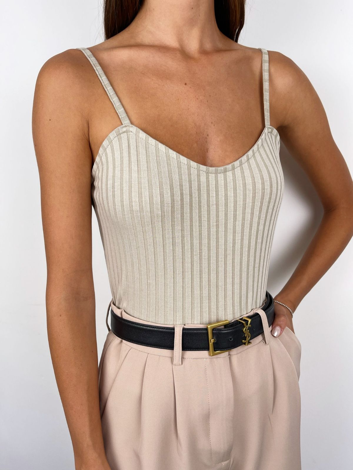 גופיה בטקסטורת פסים מפתח עגול - ITAY BRANDS