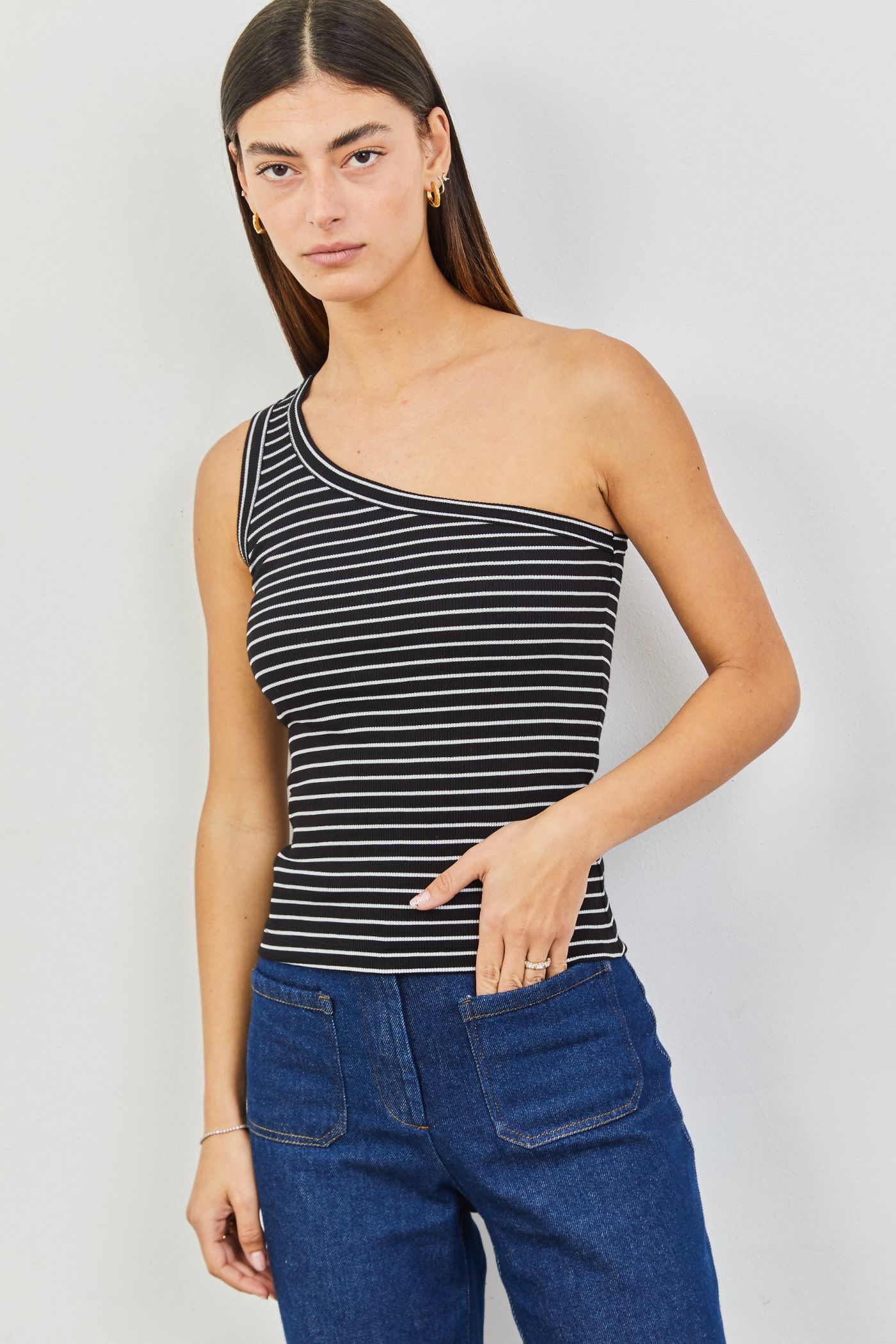 גופיית פסים וואן שולדר - ITAY BRANDS