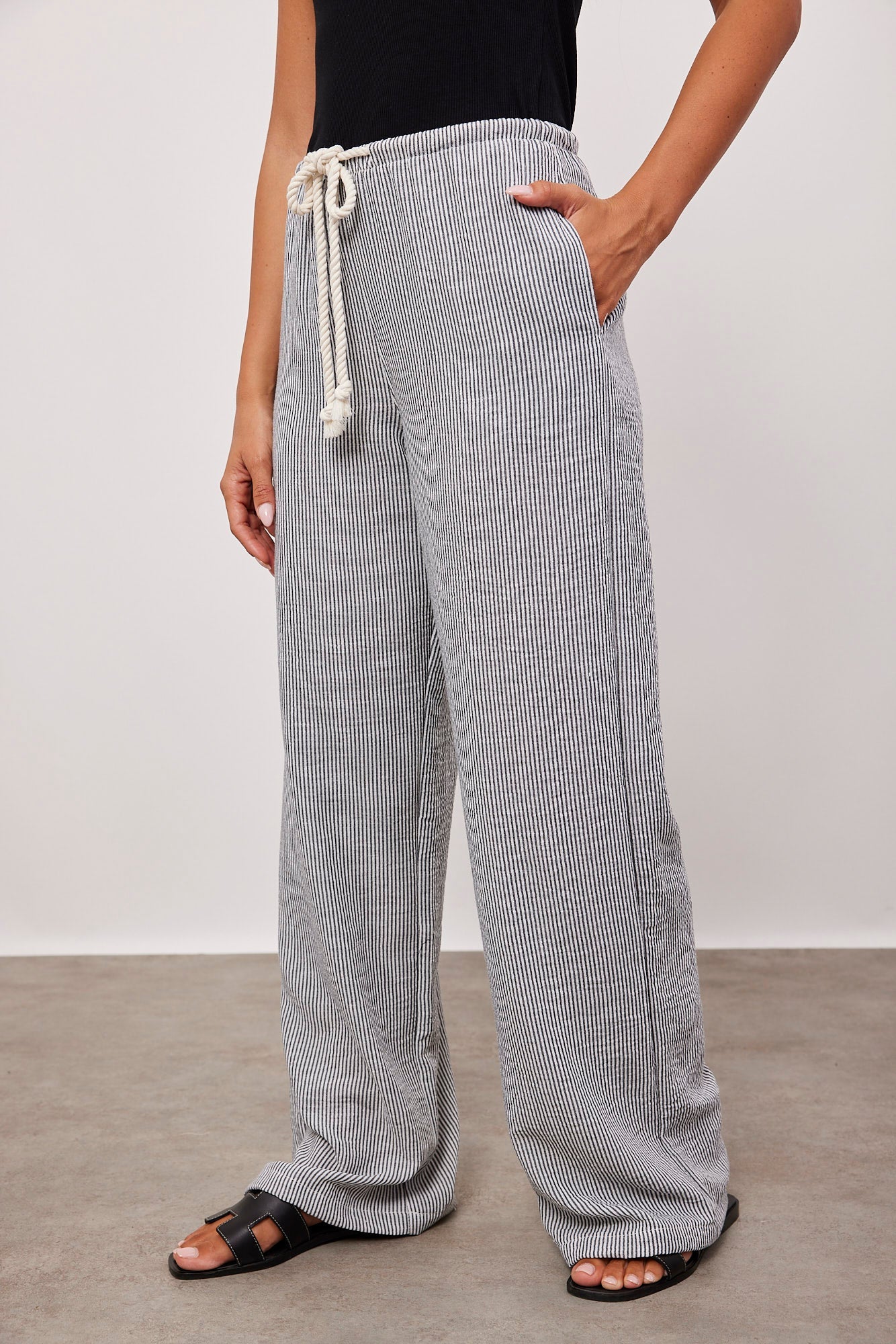 מכנסי פסים עם שרוך במותן - ITAY BRANDS