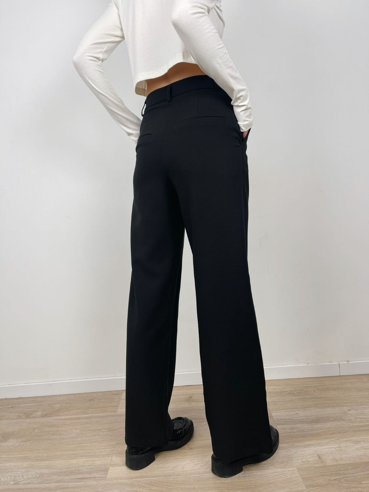 מכנסיים מחויטים סגירה צידית - ITAY BRANDS