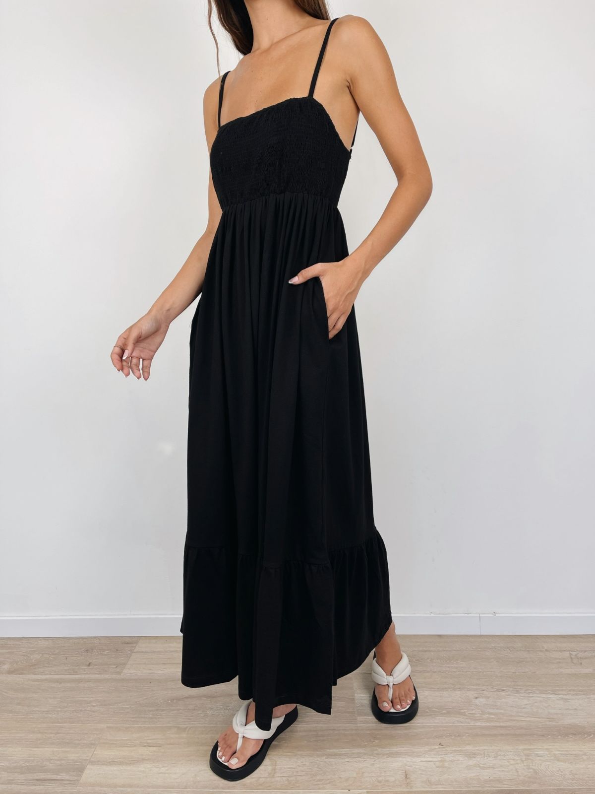 שמלת מקסי כיווצים מלמלה - ITAY BRANDS