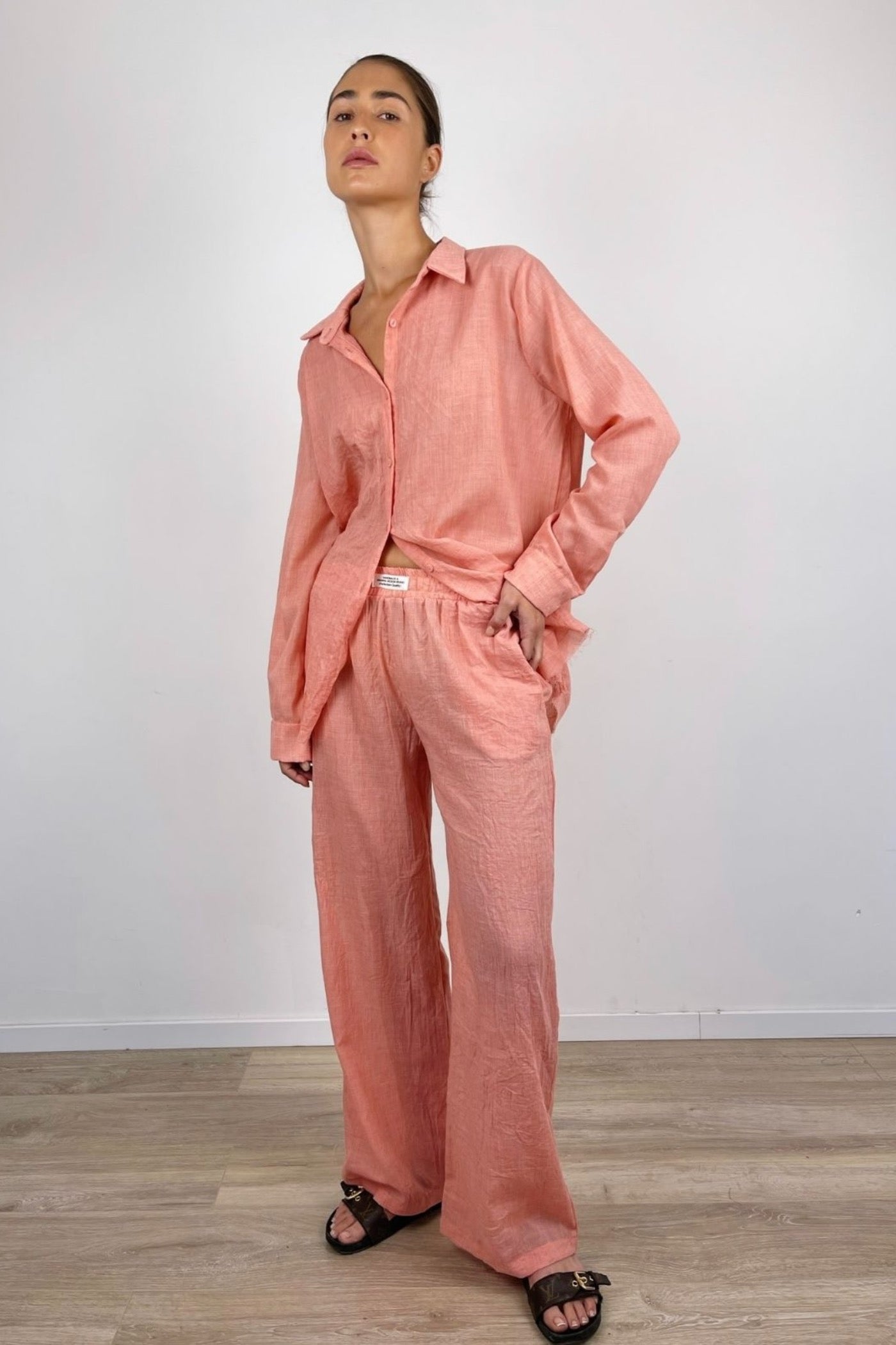 חליפת ריזורט שקפקפה עם פאץ' - ITAY BRANDS