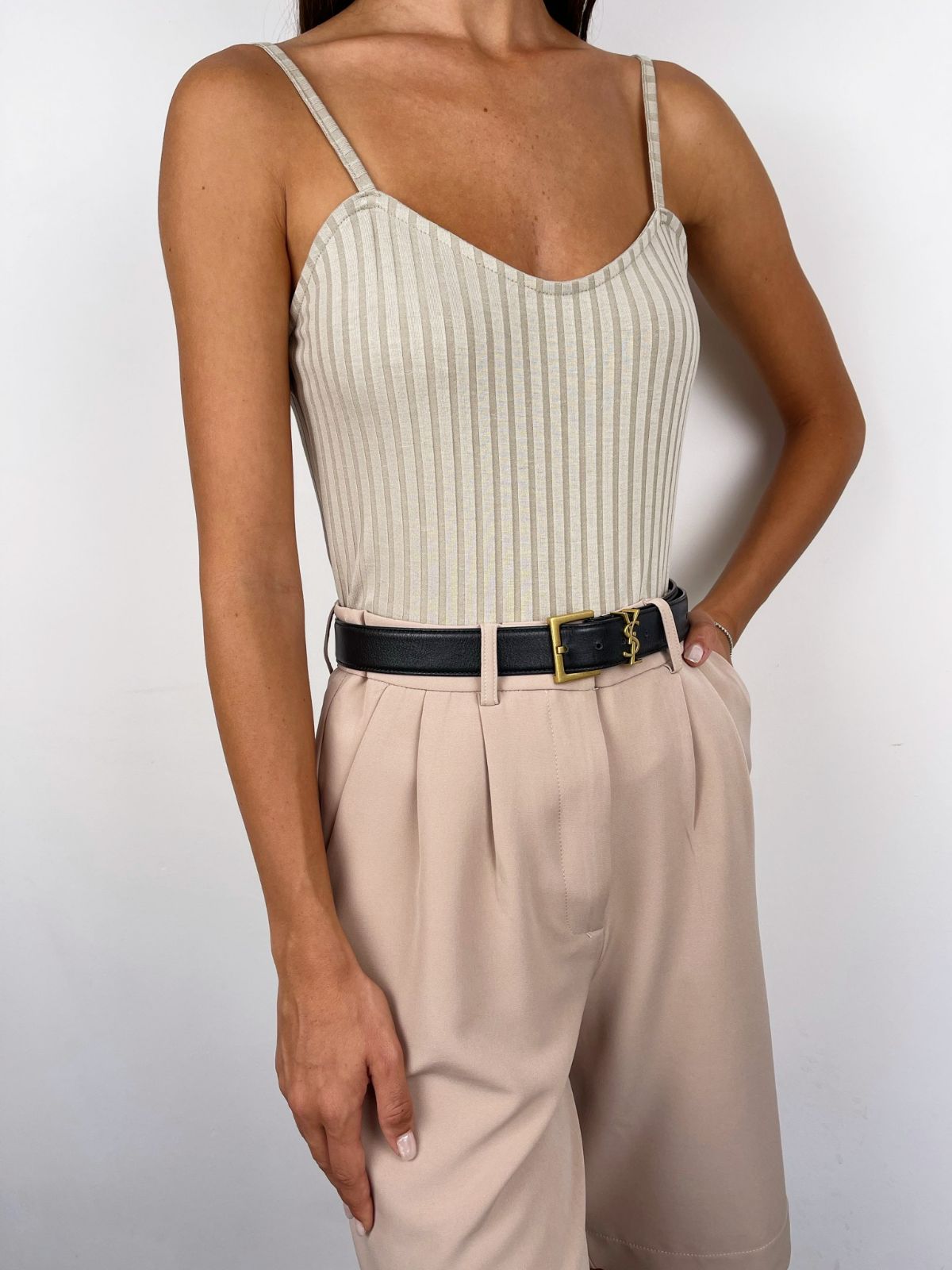 גופיה בטקסטורת פסים מפתח עגול - ITAY BRANDS