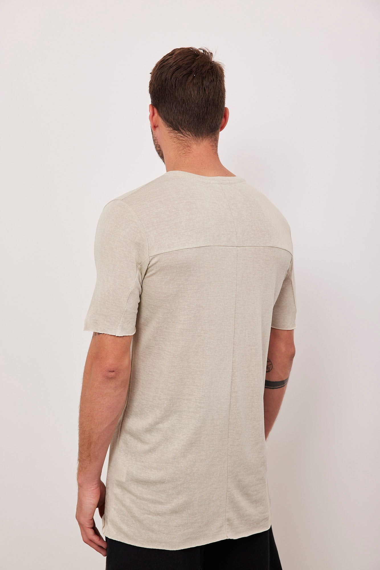 טי-שרט עם תיפור בולט - ITAY BRANDS