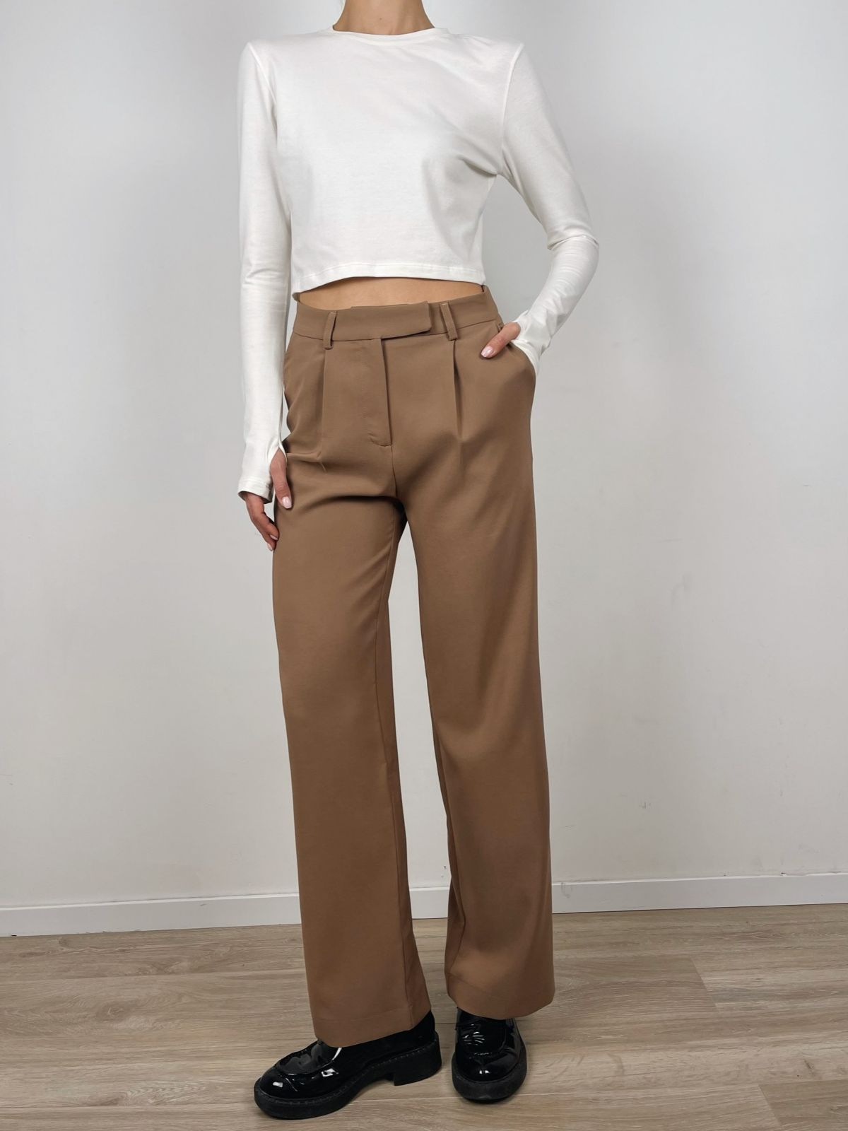 מכנסיים מחויטים סגירה צידית - ITAY BRANDS