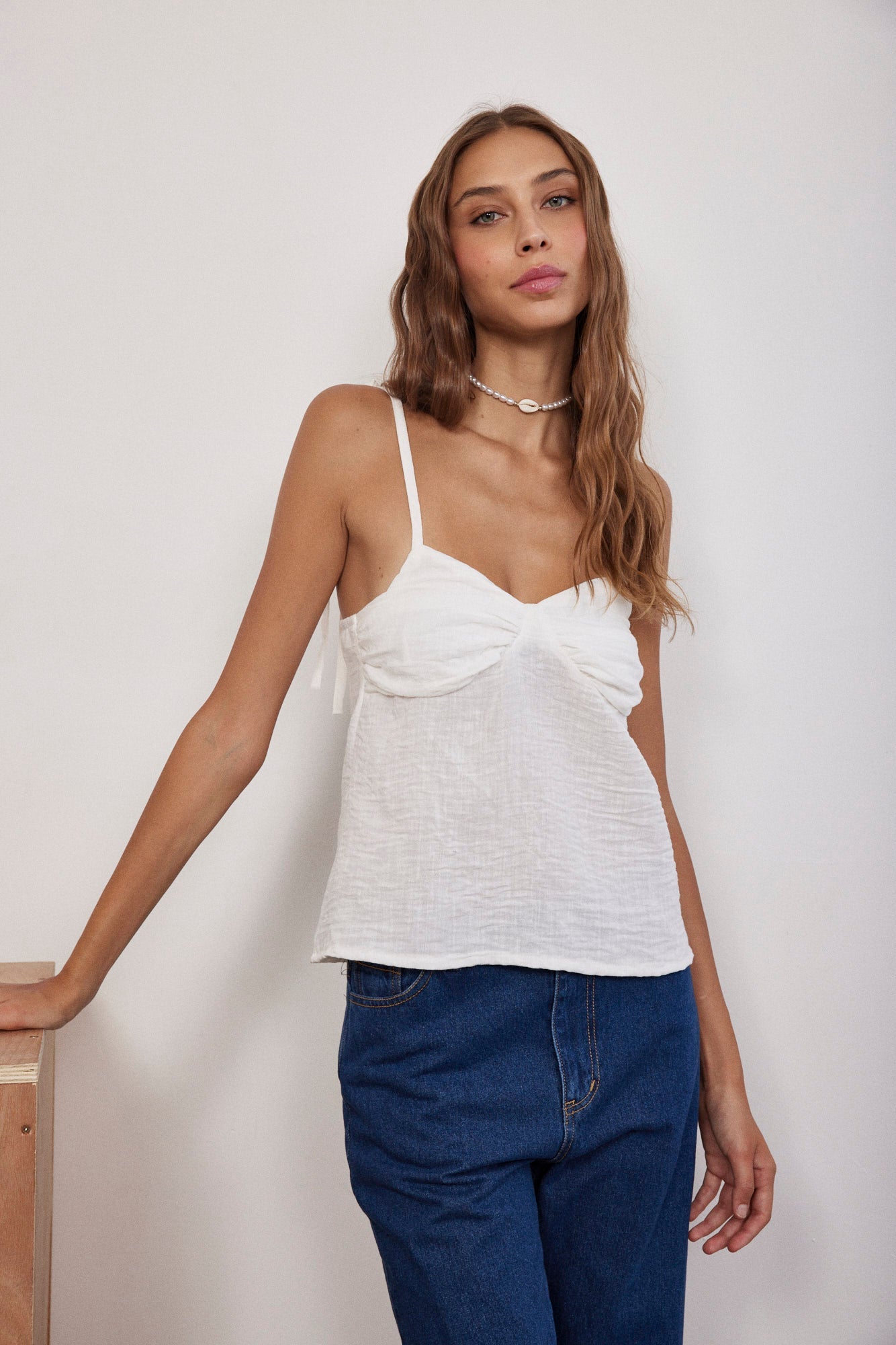 גופיית כיווצים במראה פשתן - ITAY BRANDS