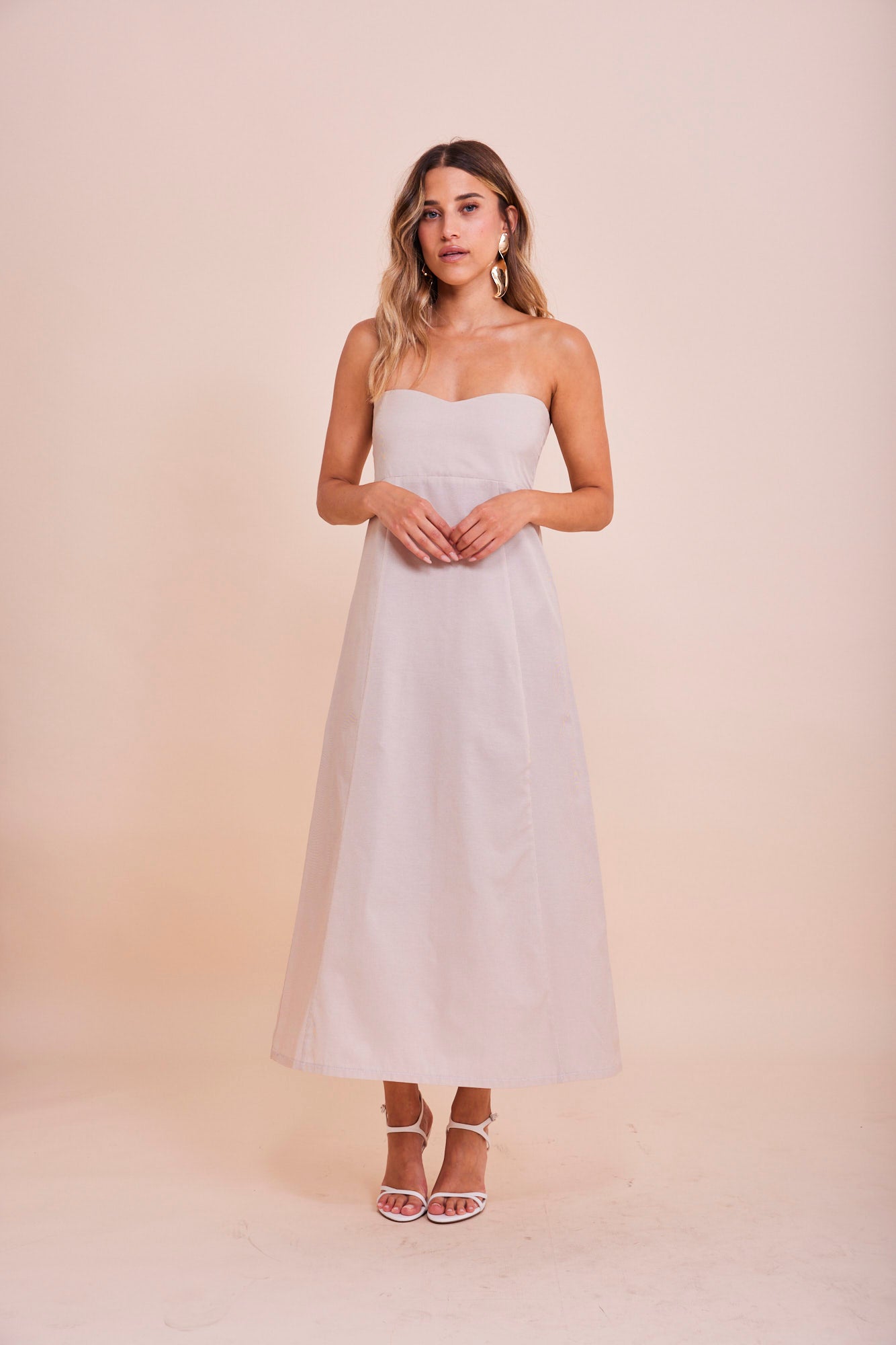 שמלת מקסי סטרפלס - ITAY BRANDS