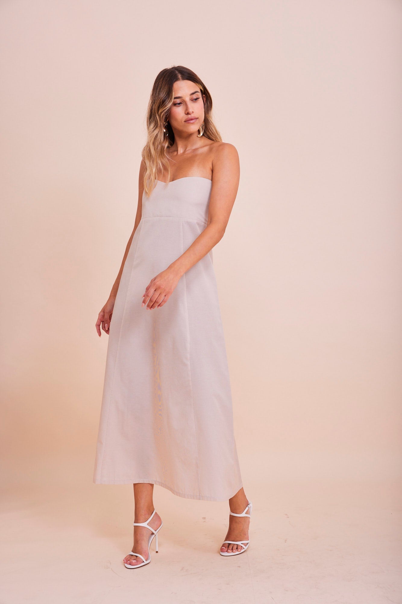 שמלת מקסי סטרפלס - ITAY BRANDS