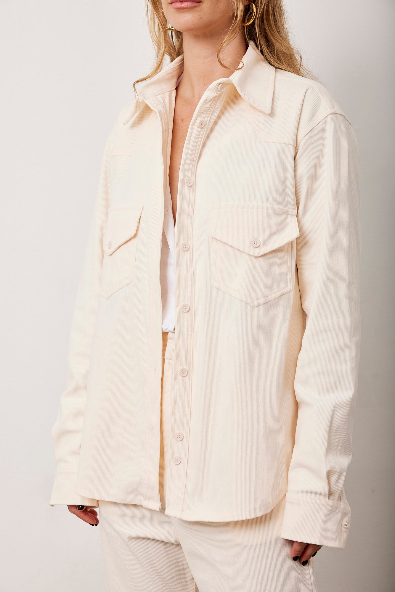 חולצת קורדרוי מכופתרת - ITAY BRANDS