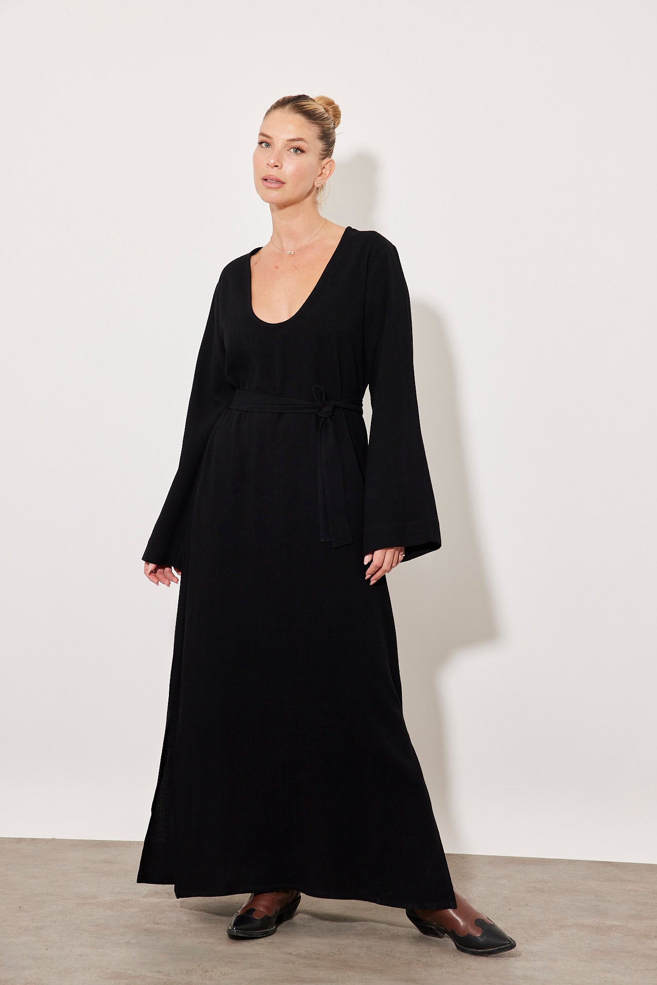 שמלה ארוכה דמוי פשתן - ITAY BRANDS