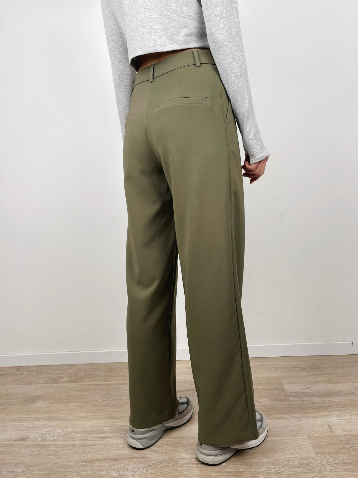 מכנסיים מחויטים סגירה צידית - ITAY BRANDS