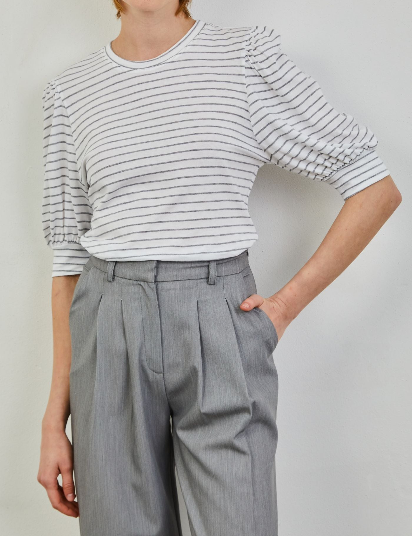 חולצת פסים שרוולים נפוחים - ITAY BRANDS