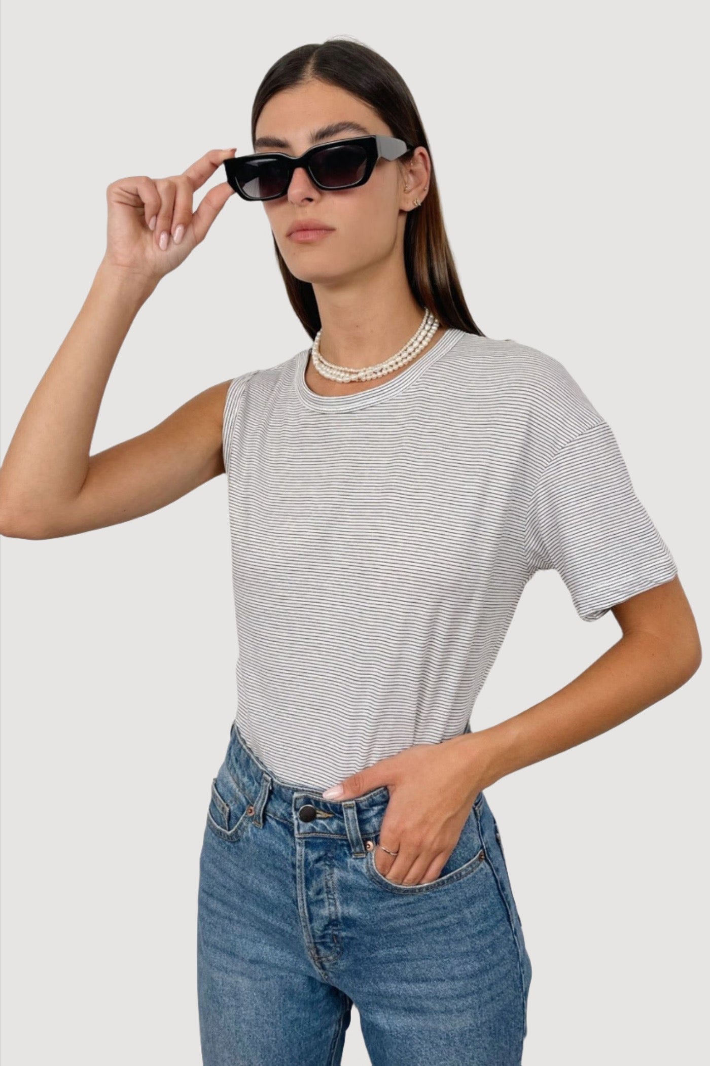 טי שרט א-סימטרית - ITAY BRANDS