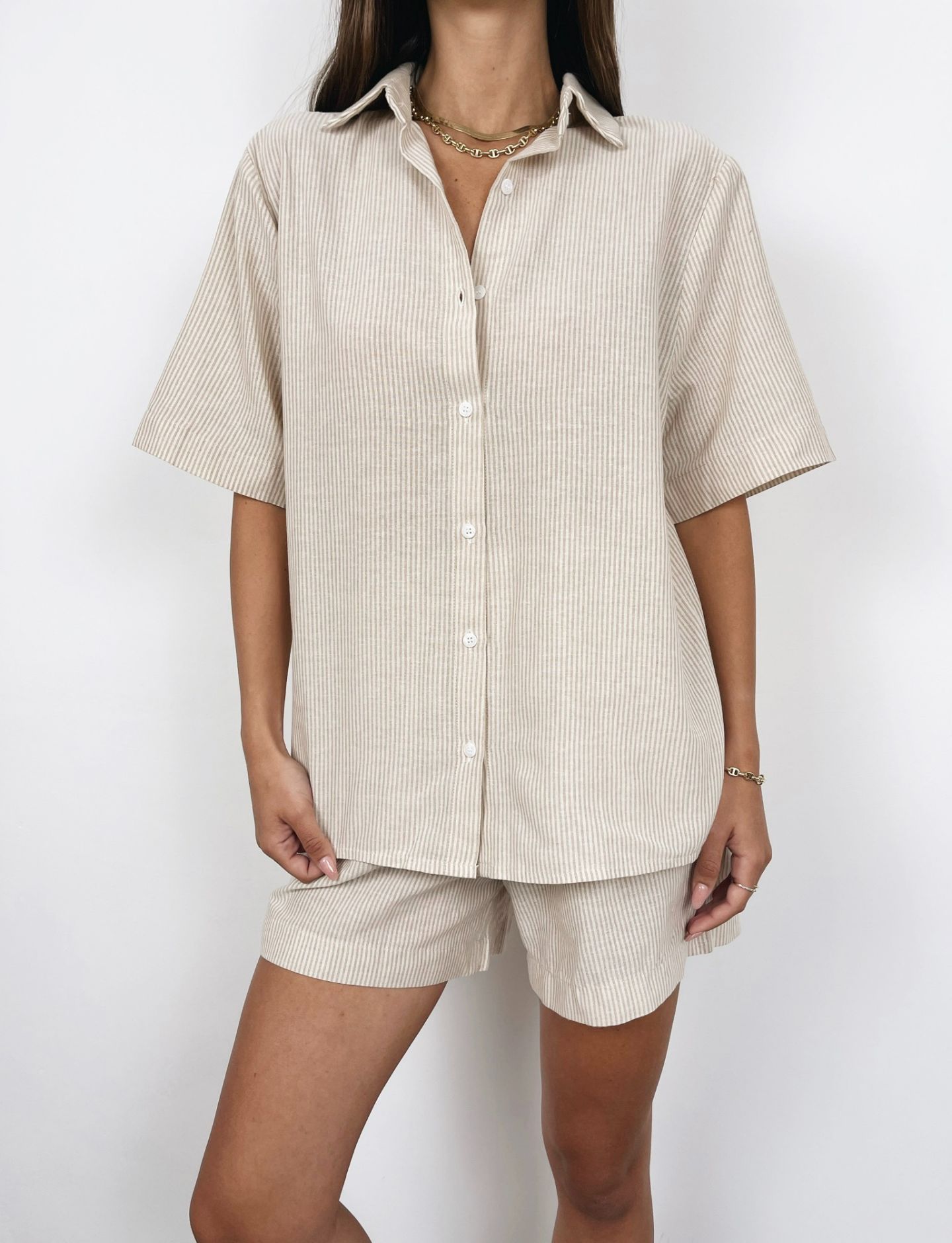 חליפת פסים מכופתרת - ITAY BRANDS