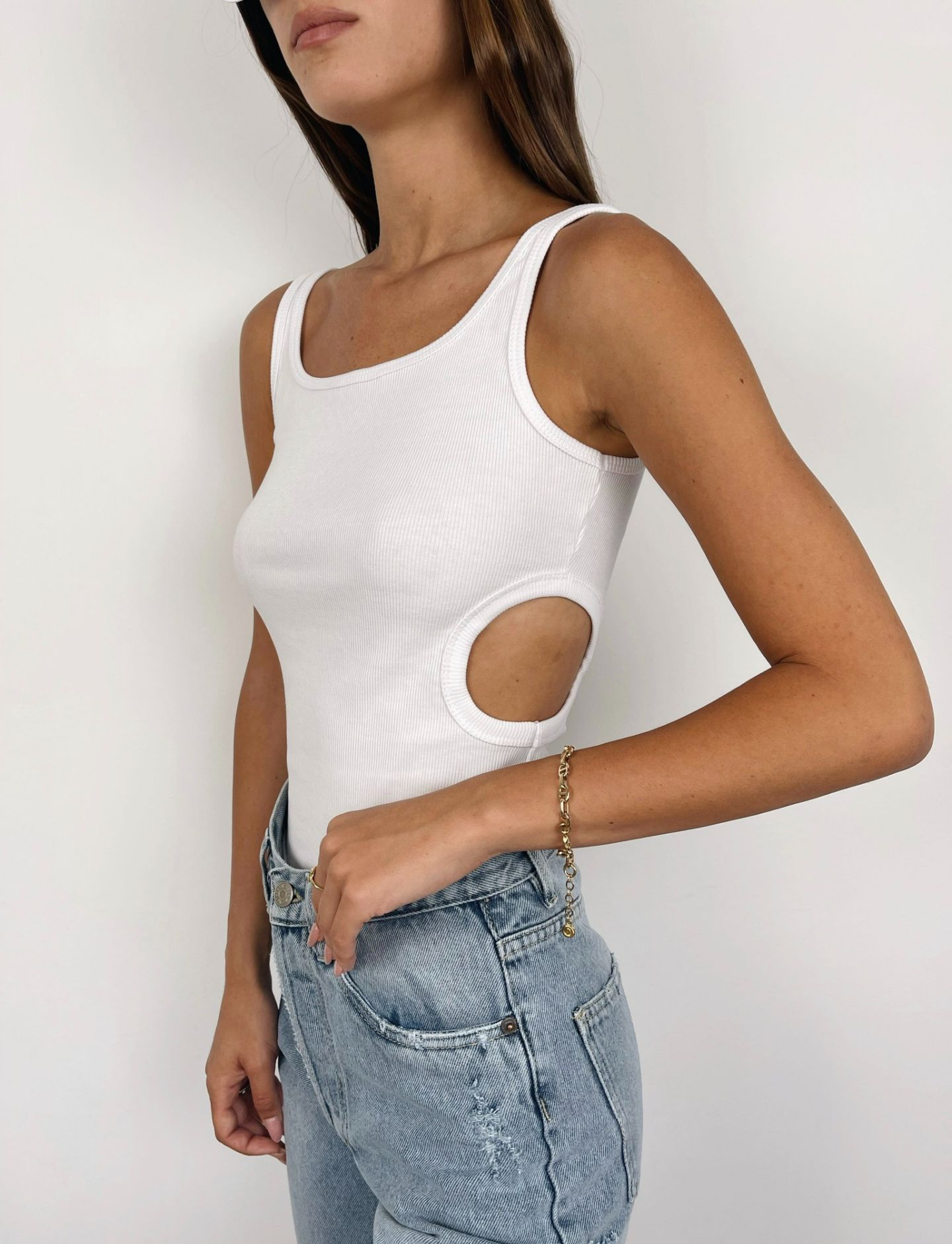 גופיה פתחים בצדדים - ITAY BRANDS