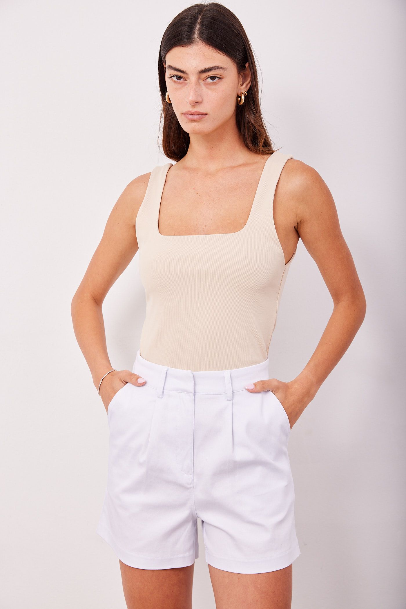 מכנסיים קצרים מחויטים מכותנה - ITAY BRANDS