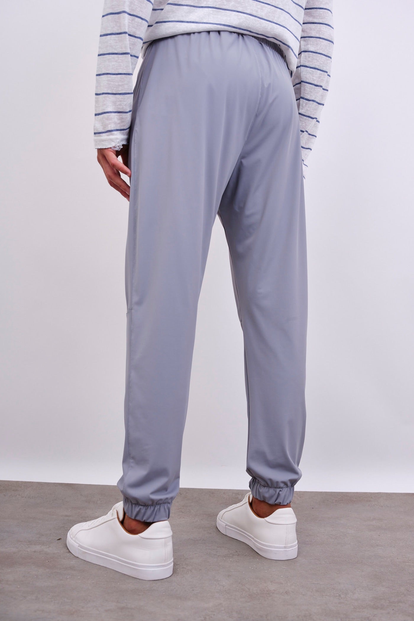 מכנסיים ארוכים מבד ניילון נמתח - ITAY BRANDS