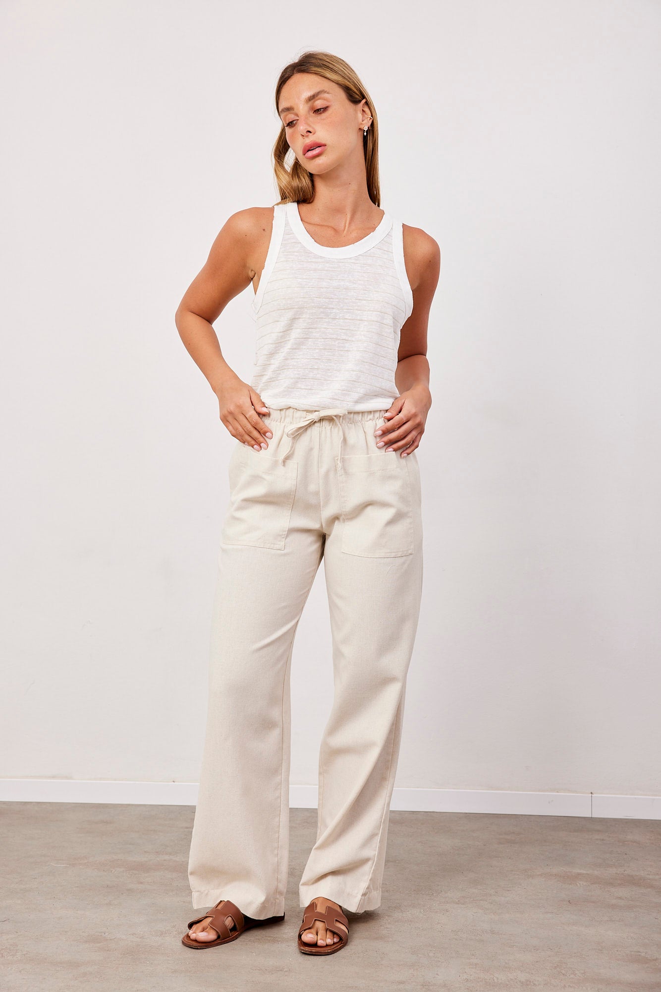 מכנסיים בשילוב פשתן עם כיסים קדמיים - ITAY BRANDS