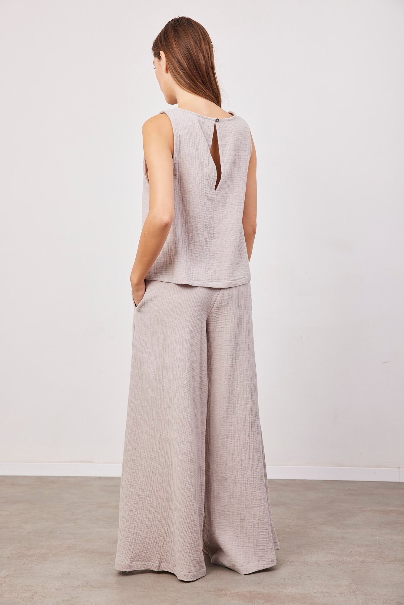 חליפת טטרה רחבה - ITAY BRANDS