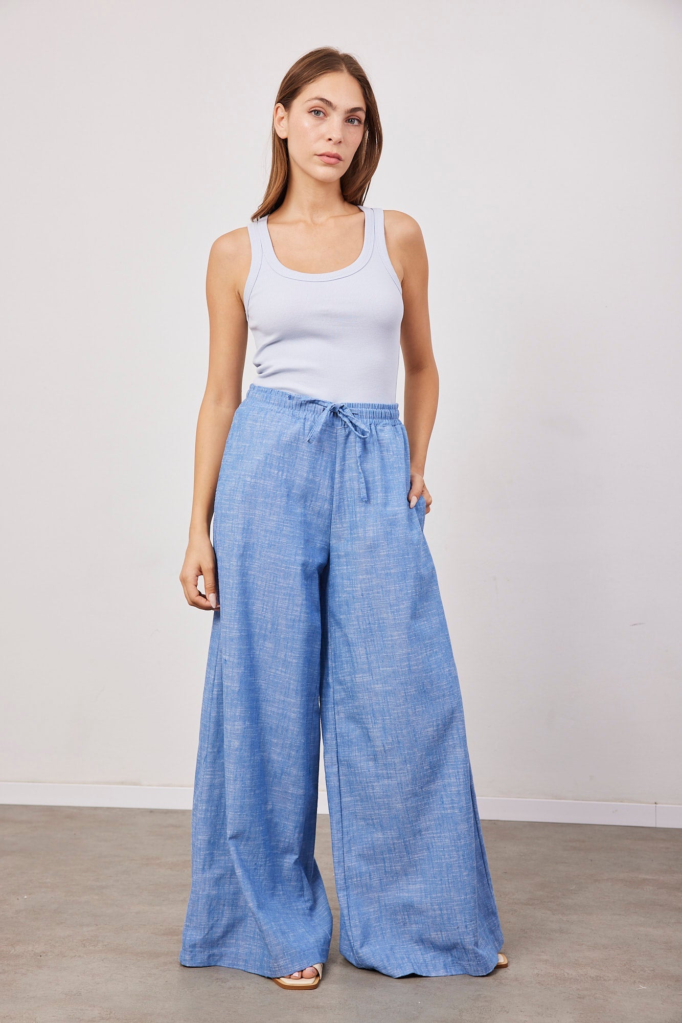 מכנסיים מתרחבים בשילוב פשתן - ITAY BRANDS