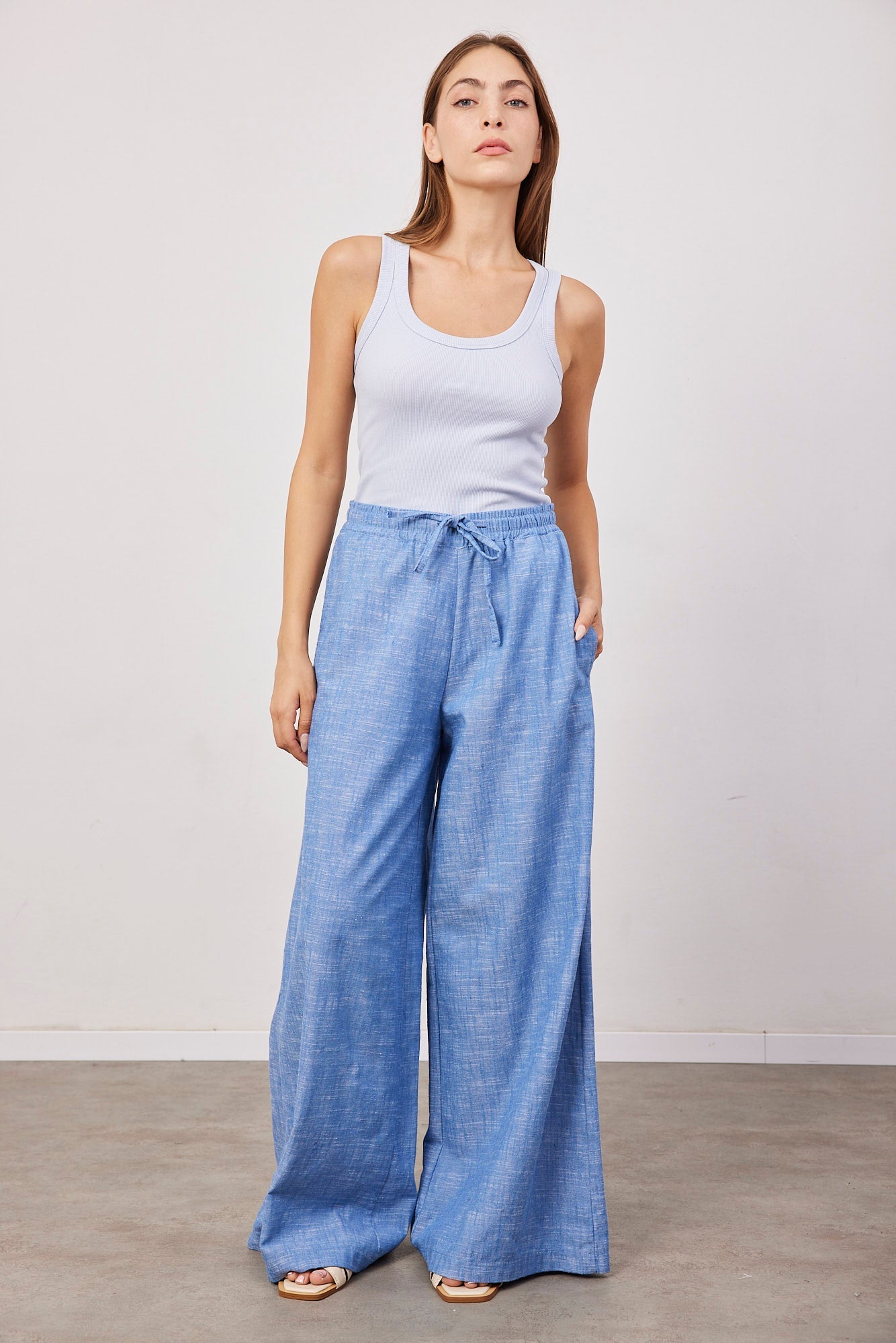 מכנסיים מתרחבים בשילוב פשתן - ITAY BRANDS