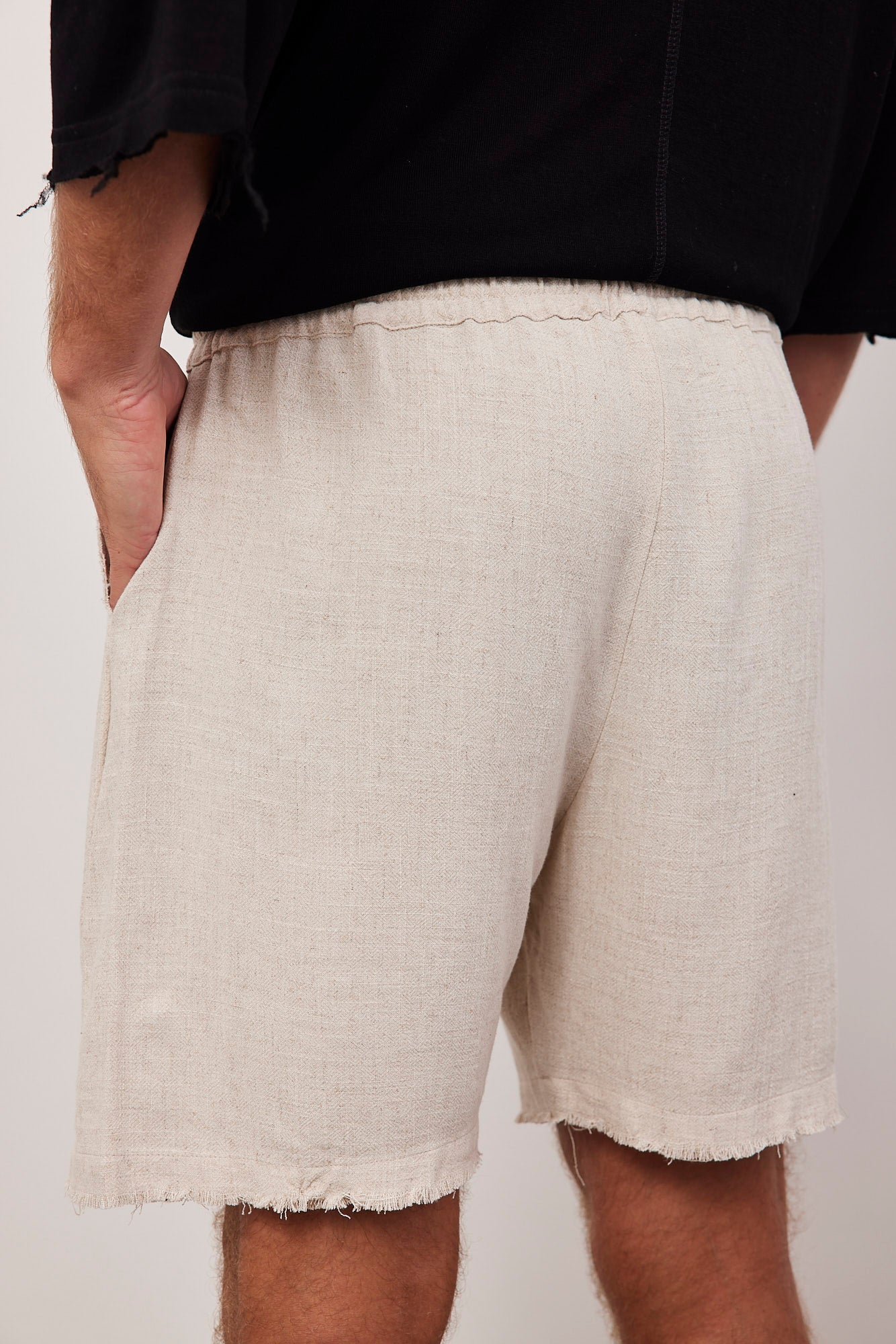מכנסיים קצרים עם פשתן בגימור פרום - ITAY BRANDS