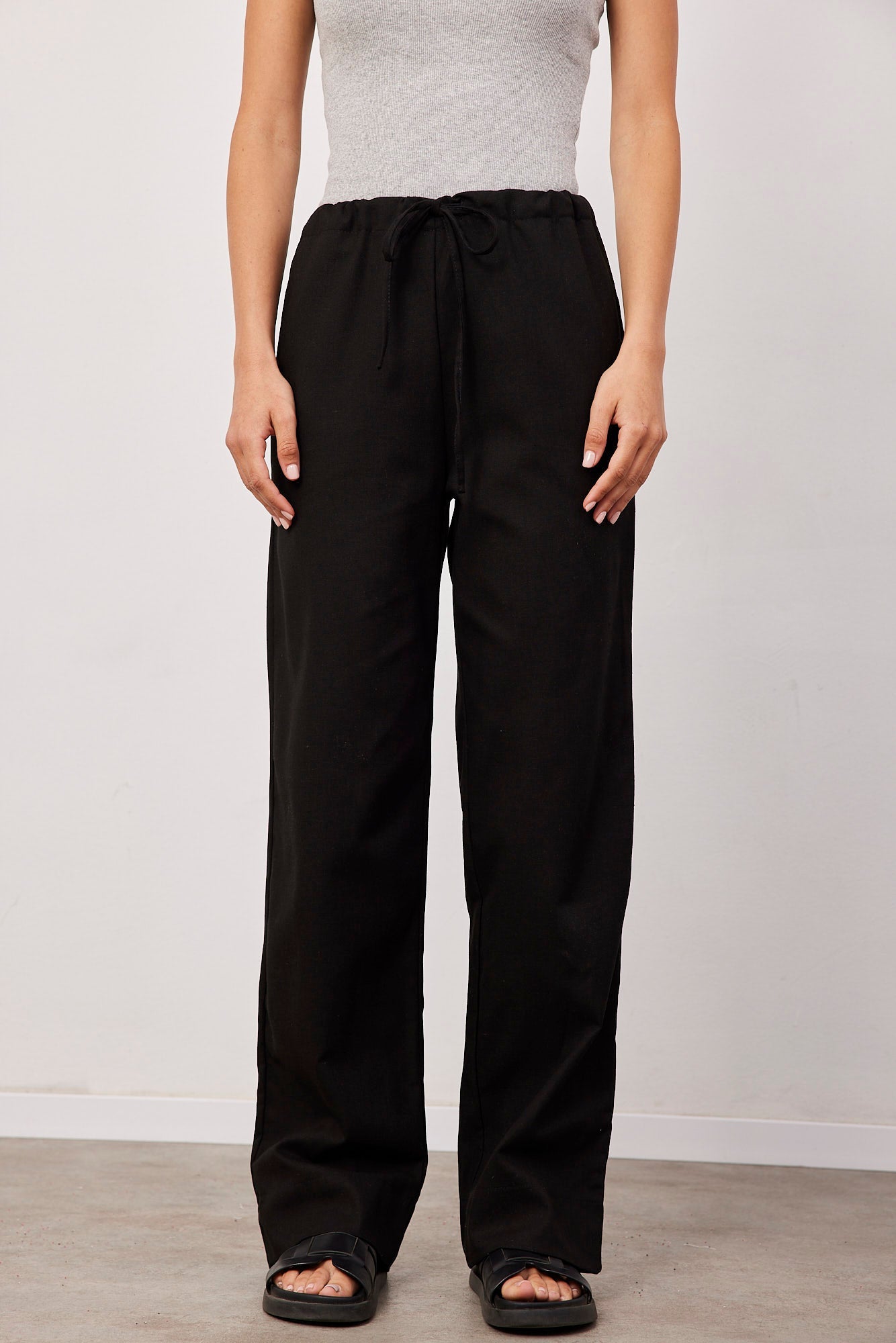 מכנסיים בשילוב פשתן בגזרה רחבה - ITAY BRANDS