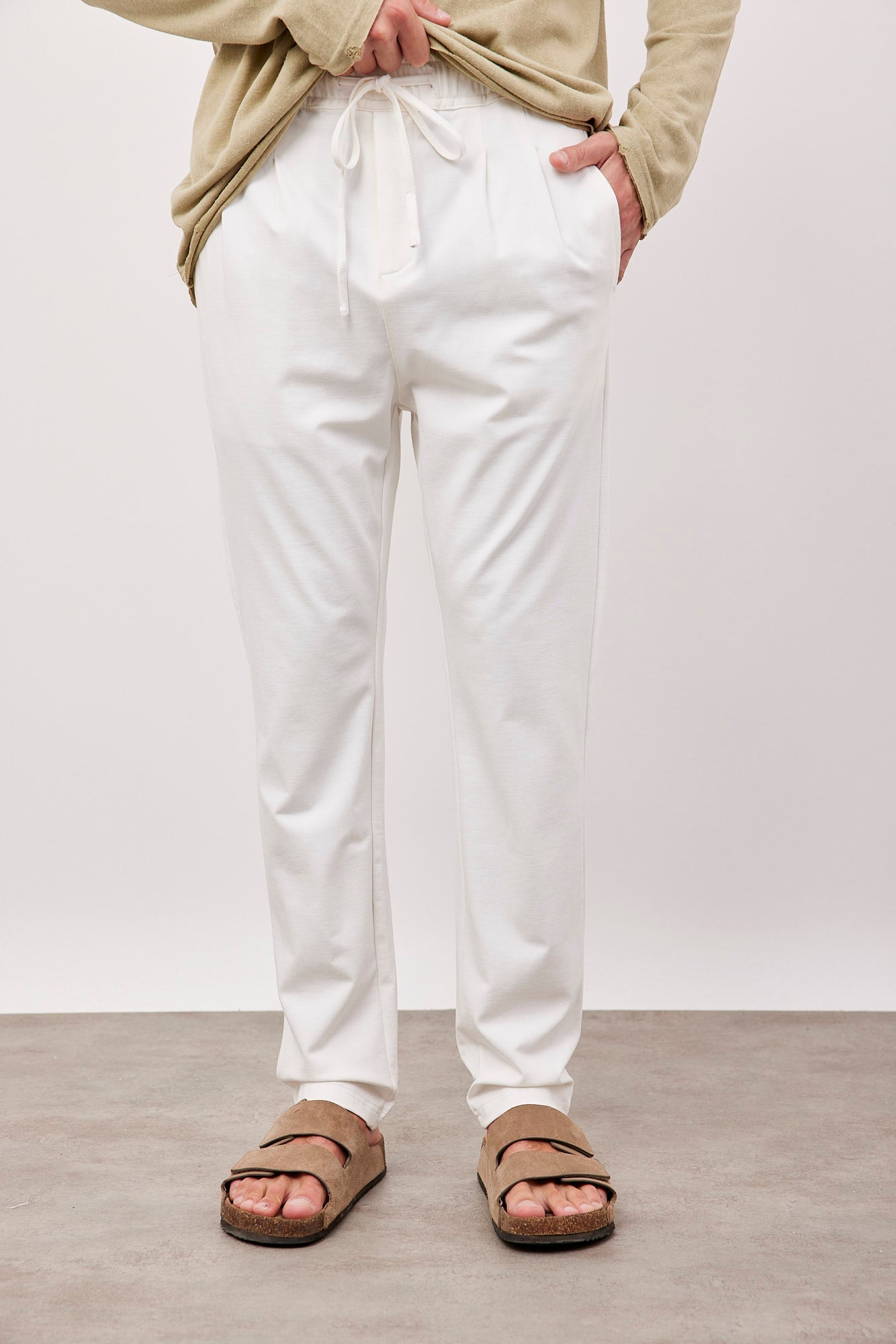 מכנסיים ארוכים עם תיפורים - ITAY BRANDS