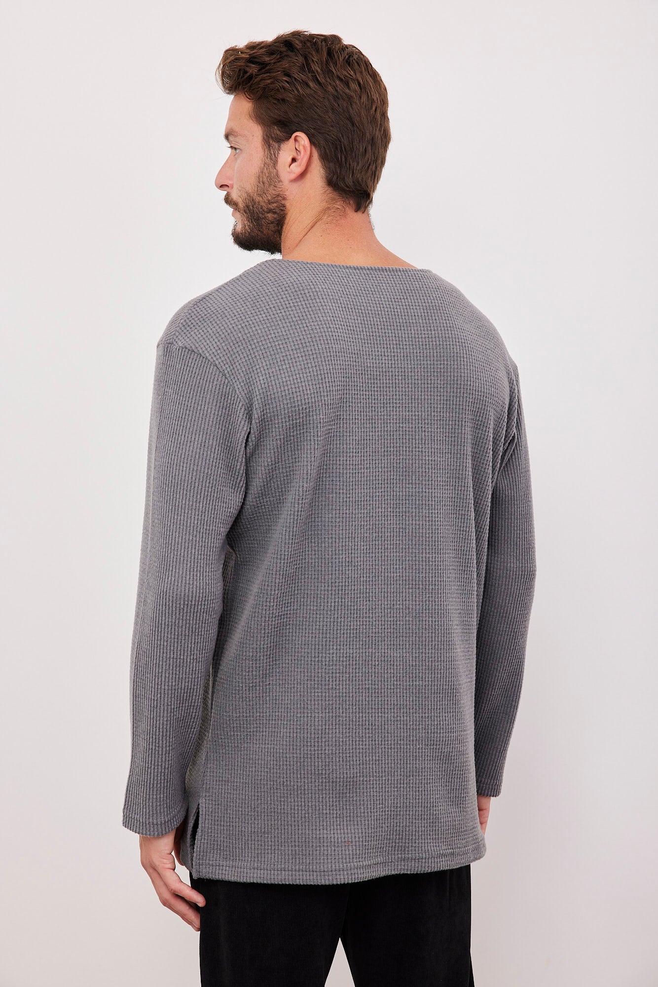 חולצת סריג פיקה במפתח עגול - ITAY BRANDS