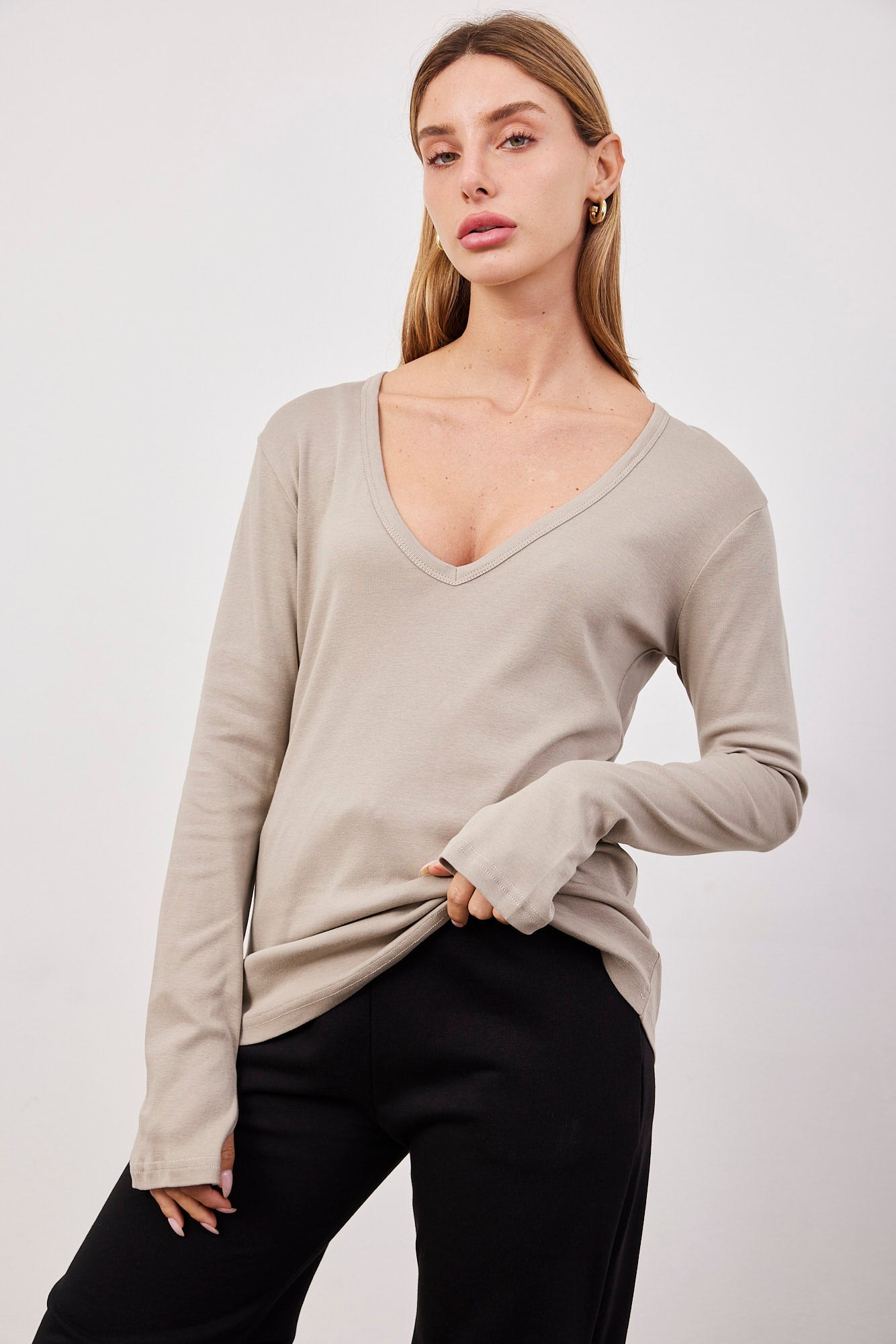 חולצה ארוכה וי כפפה - ITAY BRANDS