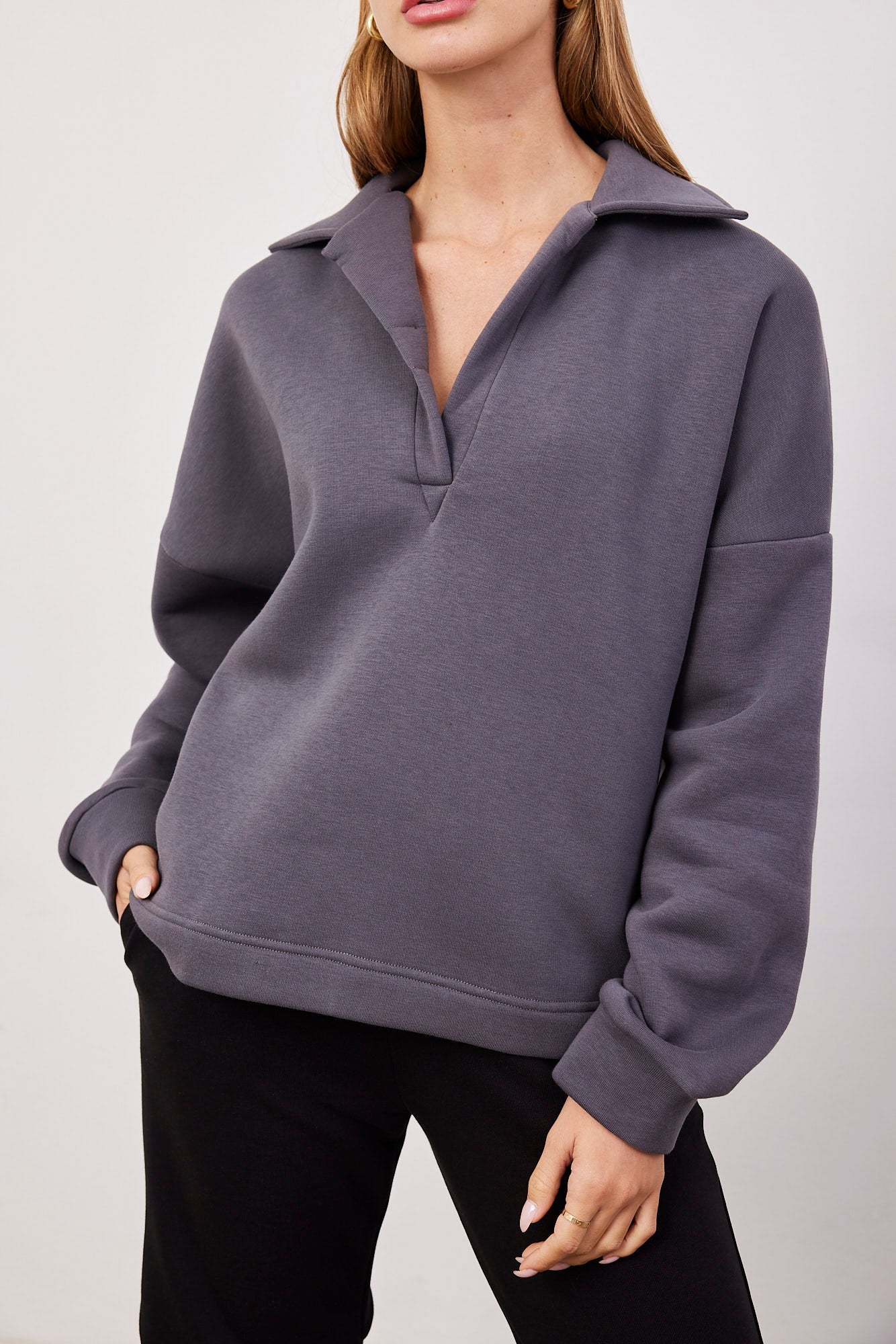 סווטשרט אוברסייז עם צווארון פולו - ITAY BRANDS