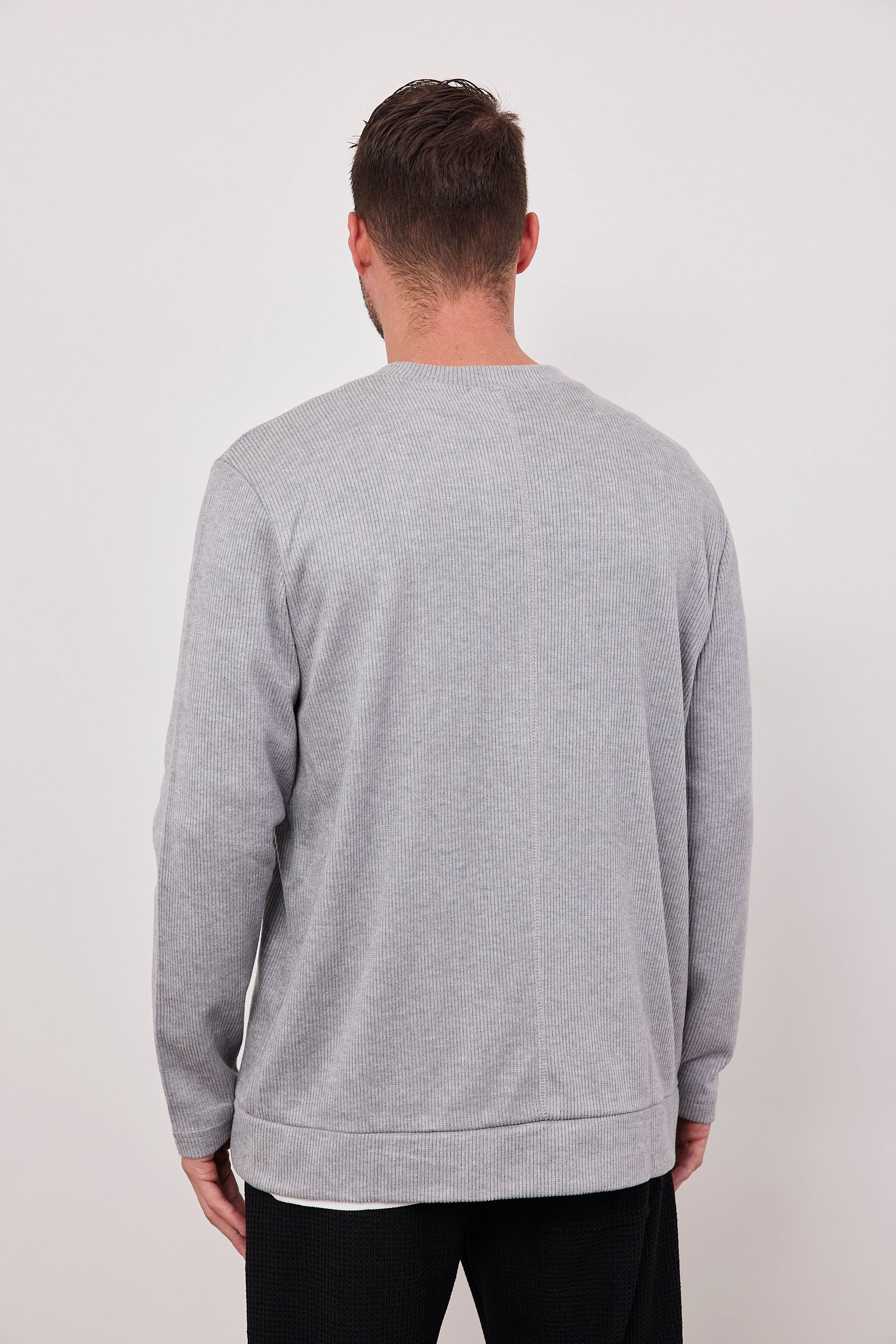 סריג קרדיגן בשילוב רוכסן