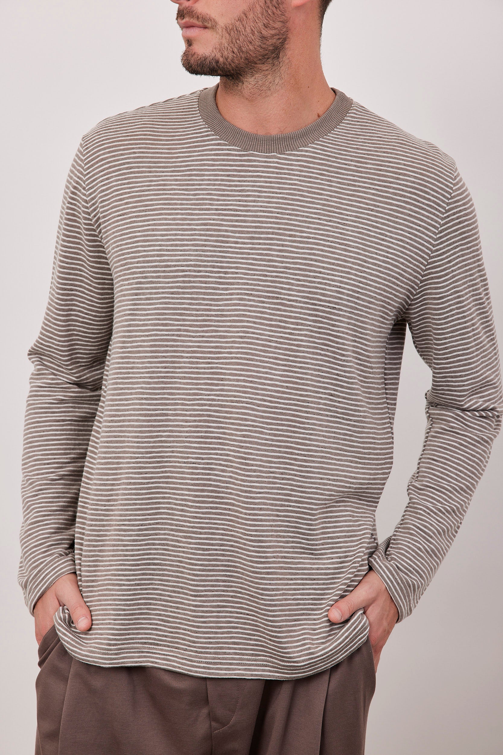 חולצת סריג דקה בהדפס פסים