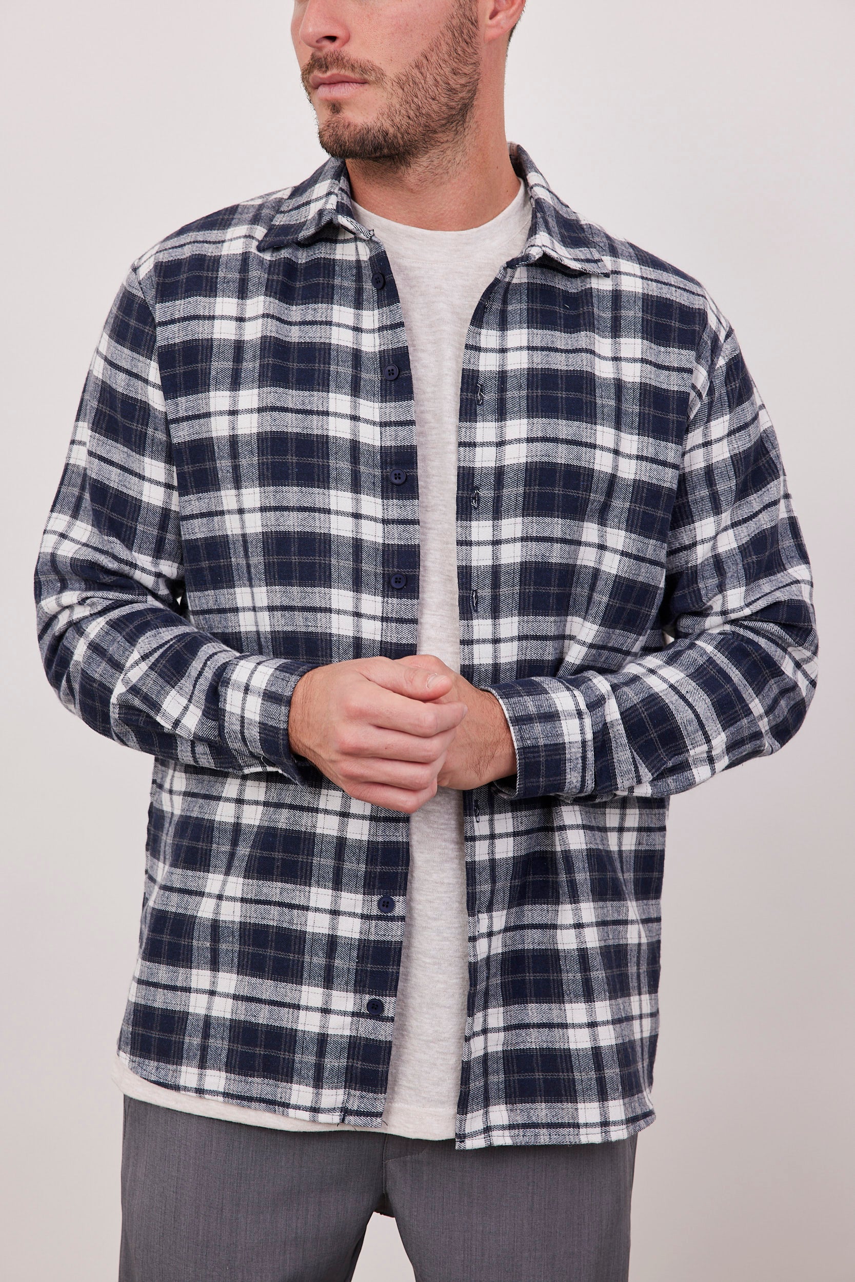 חולצה מכופתרת משבצות