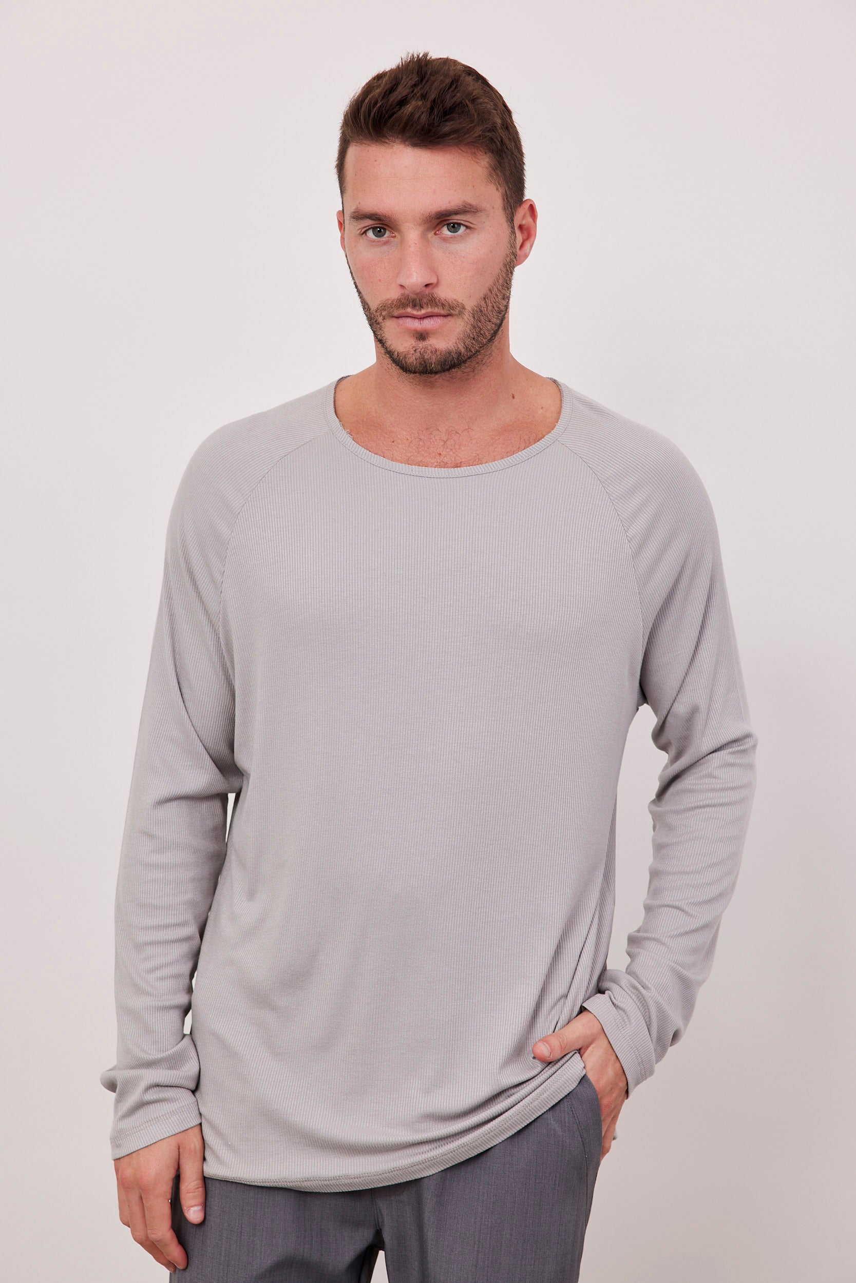 חולצה ארוכה מבד ריב