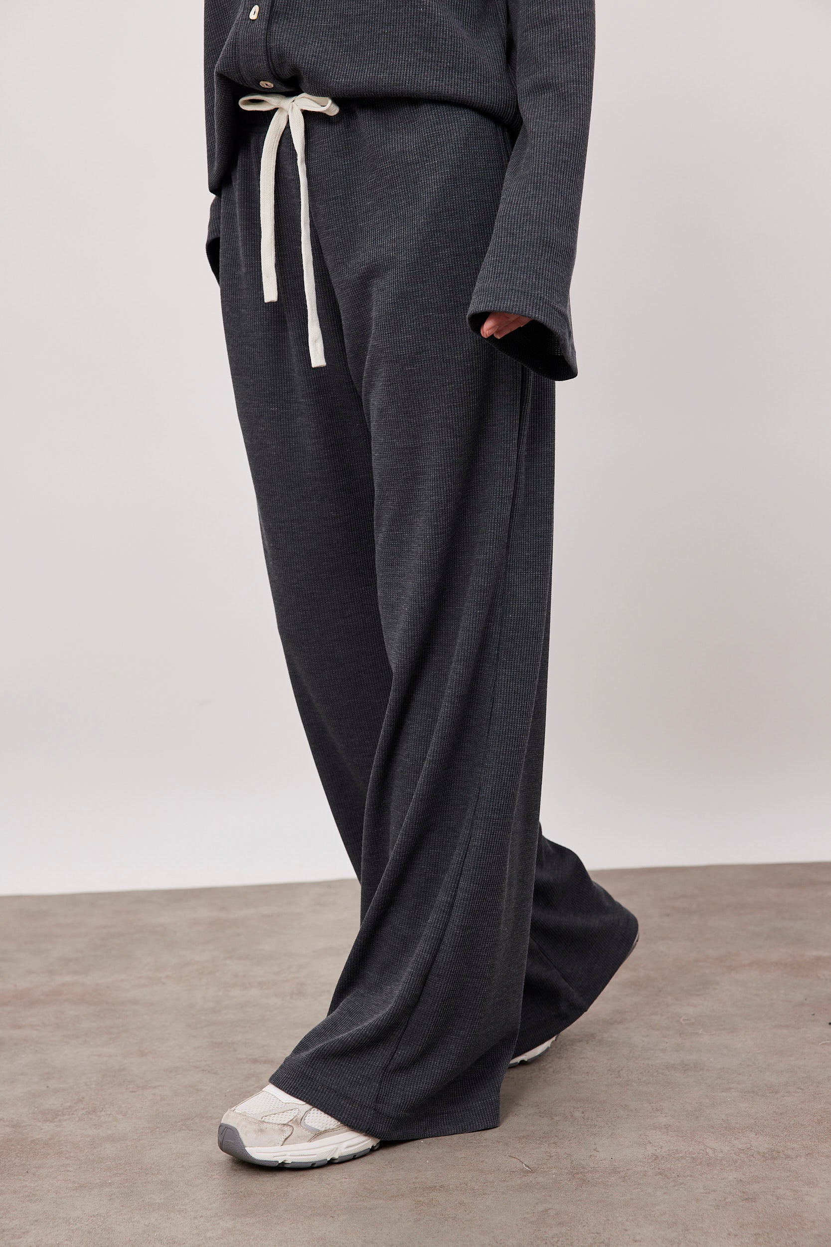 מכנסי וופל ארוכים עם שרוך