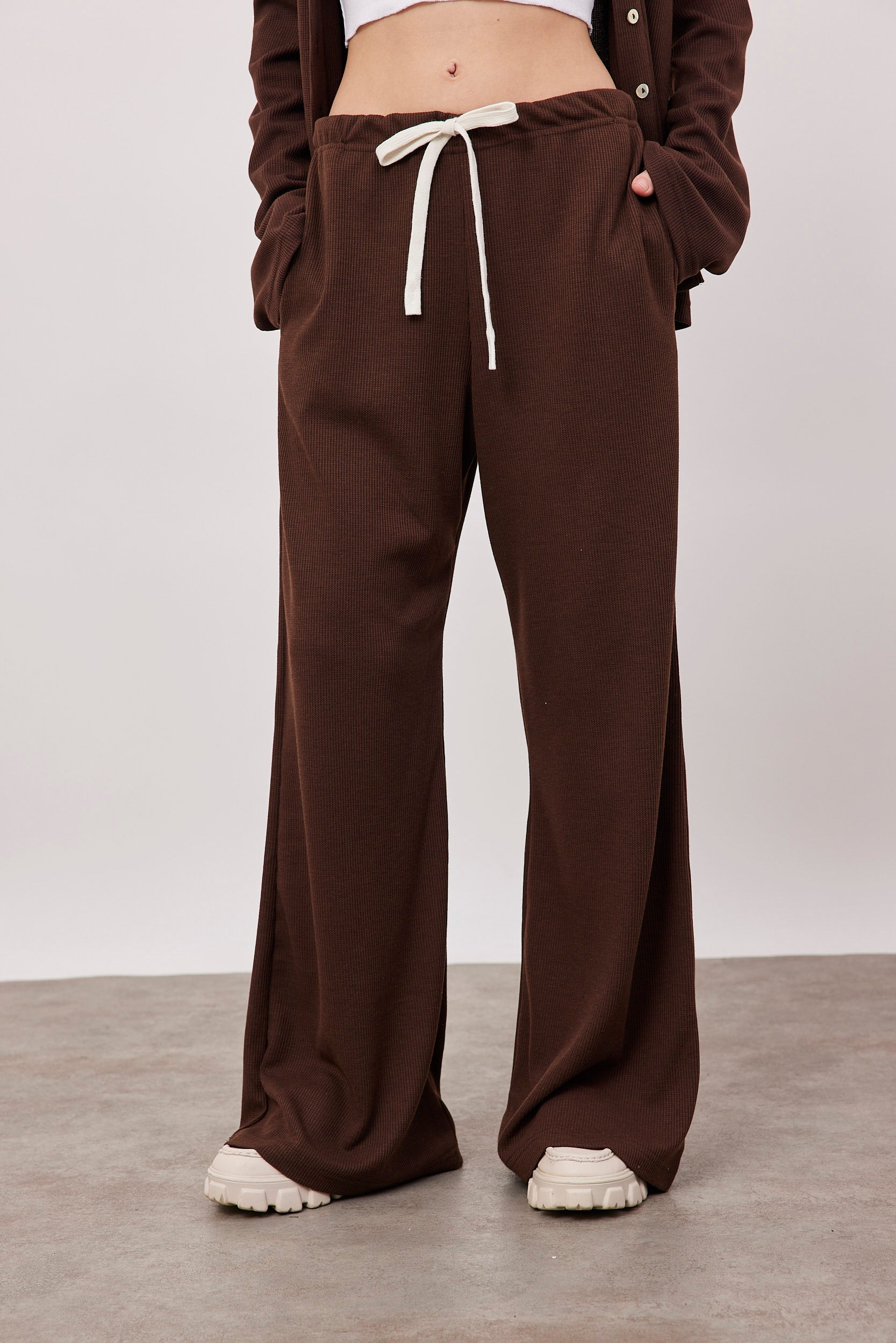 מכנסי וופל ארוכים עם שרוך