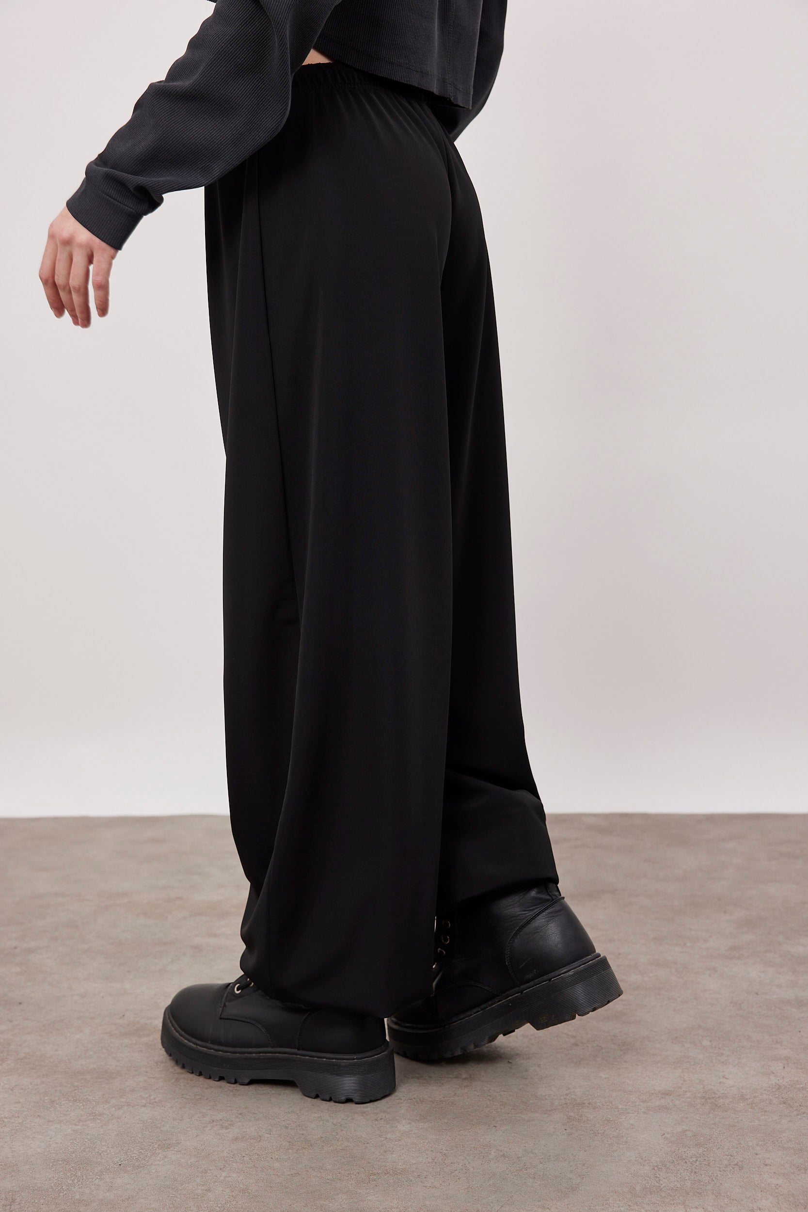 מכנסי בלון עם קשירה