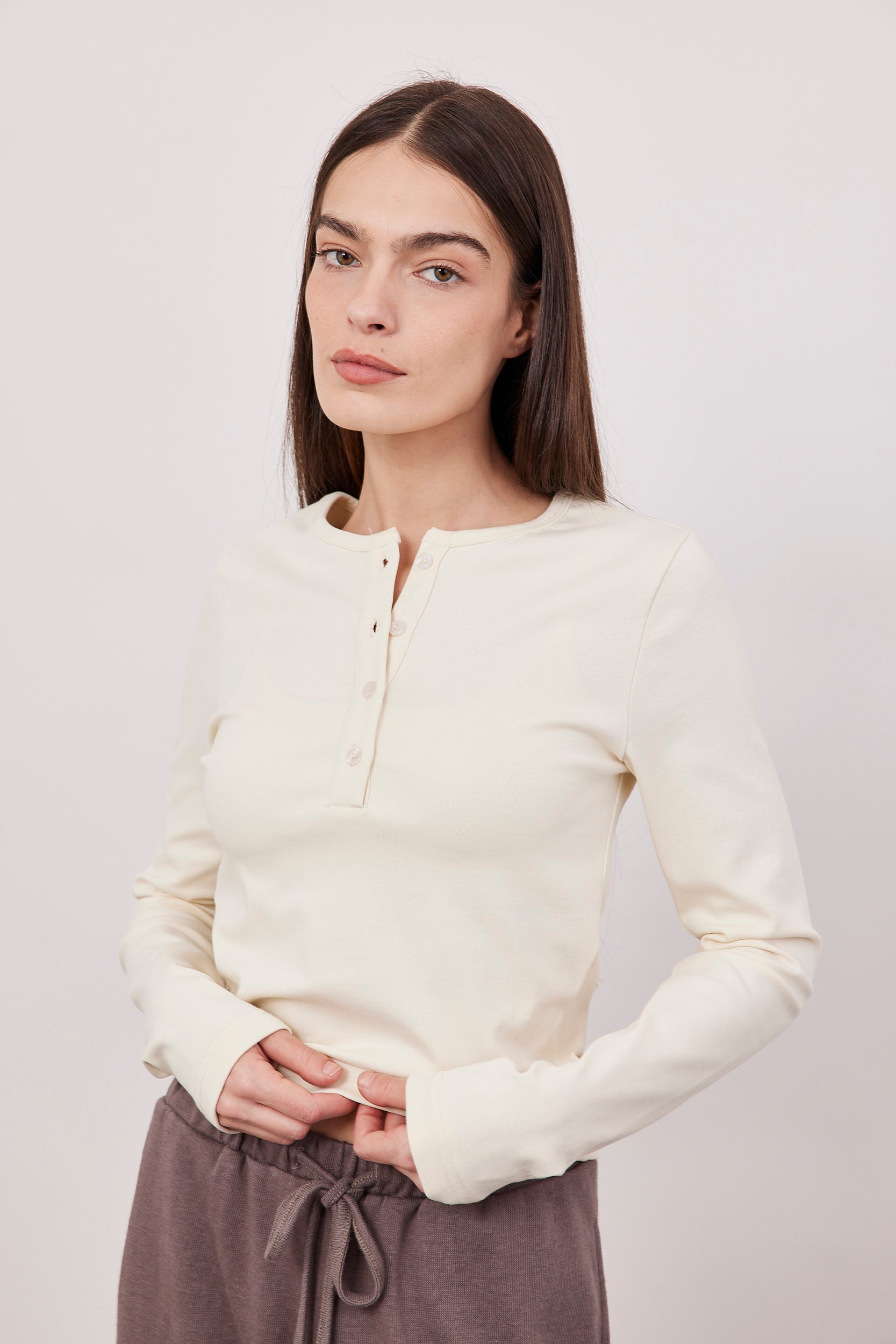 חולצת צווארון כפתורים ארוכה