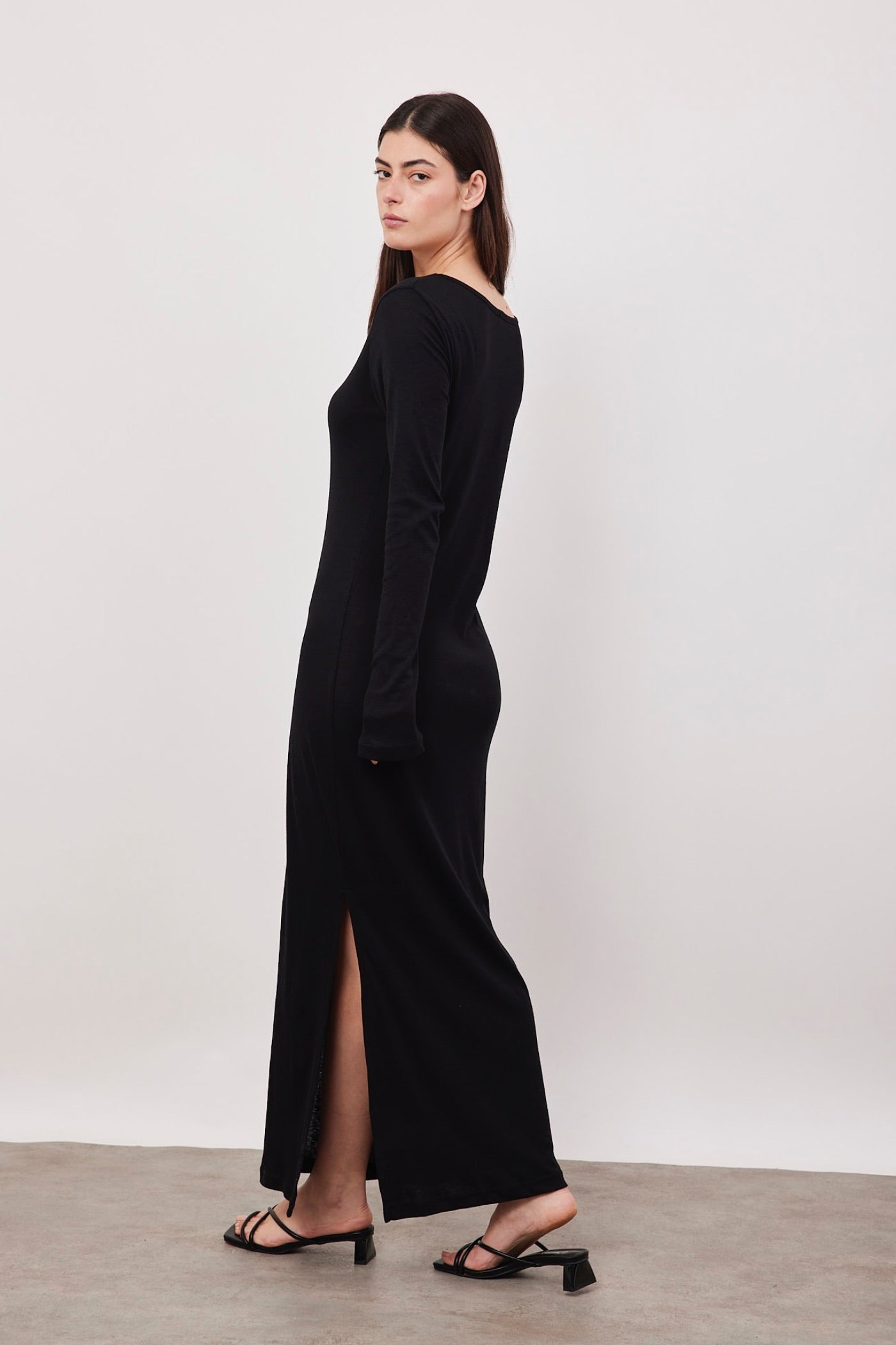 שמלת מקסי ריזורט מבד רך - ITAY BRANDS