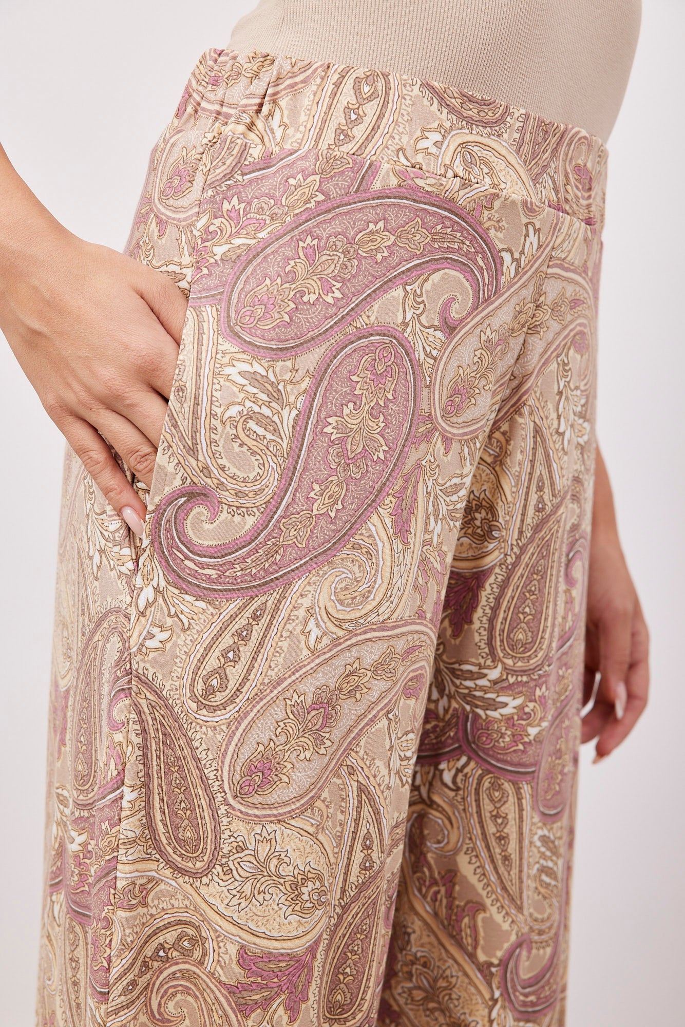 מכנסיים ארוכים בהדפס - ITAY BRANDS