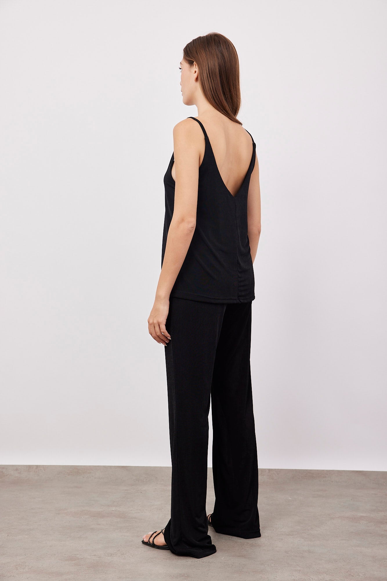 חליפת גופייה בגזרה משוחררת - ITAY BRANDS