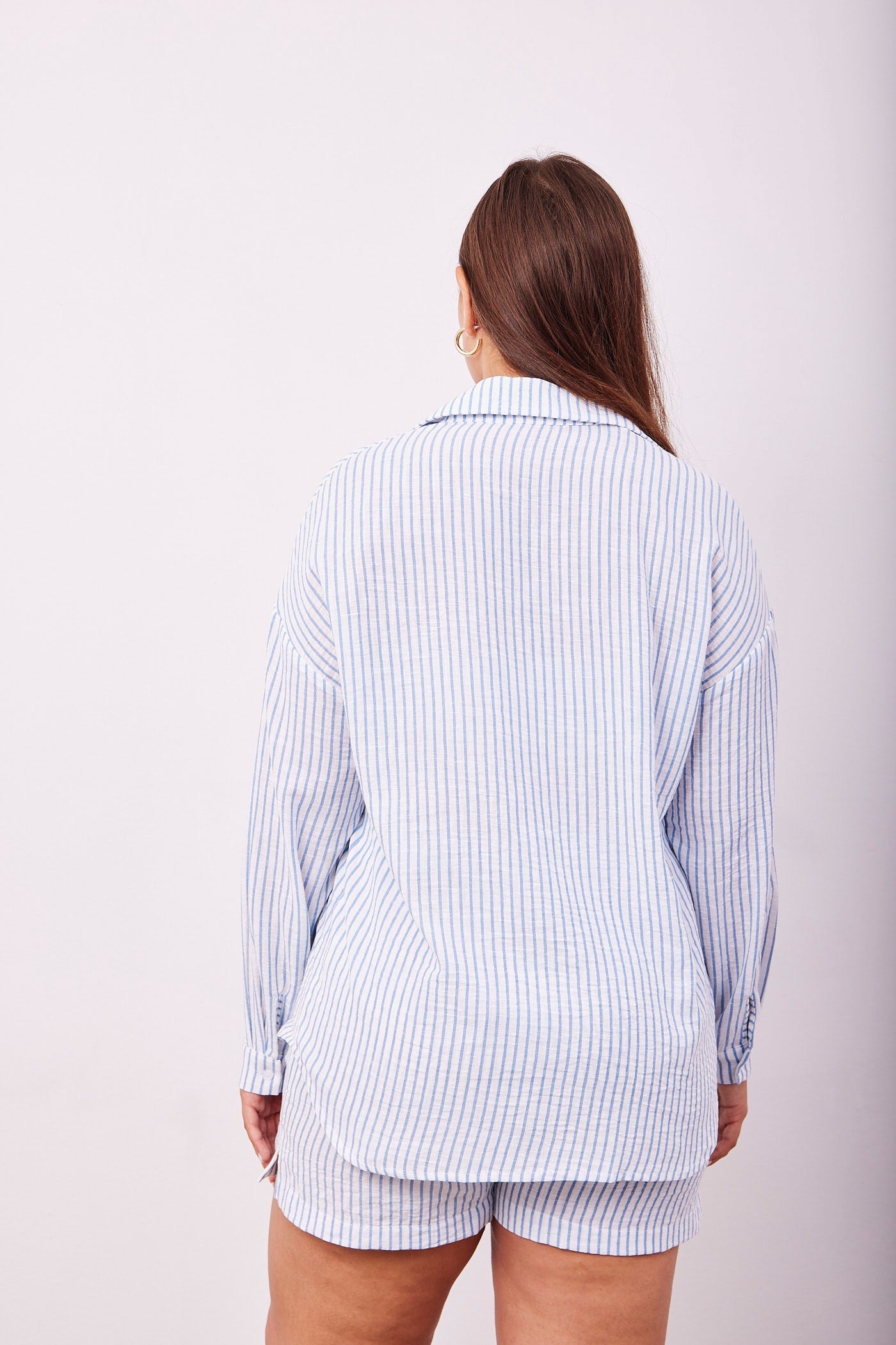 חליפה מכופתרת במראה פשתן בהדפס פסים - ITAY BRANDS