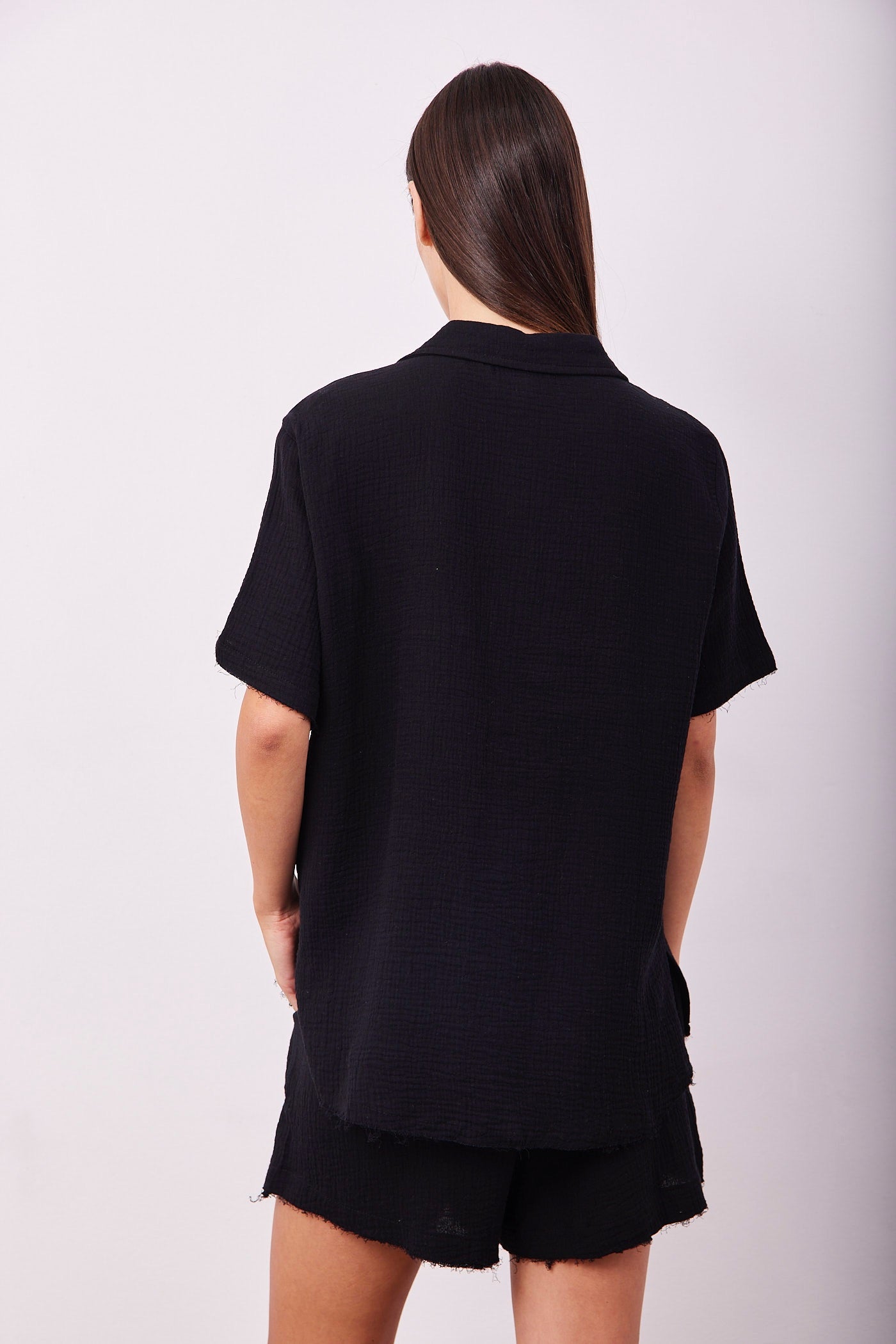 חליפת טטרה קצרה בשילוב כפתורים - ITAY BRANDS